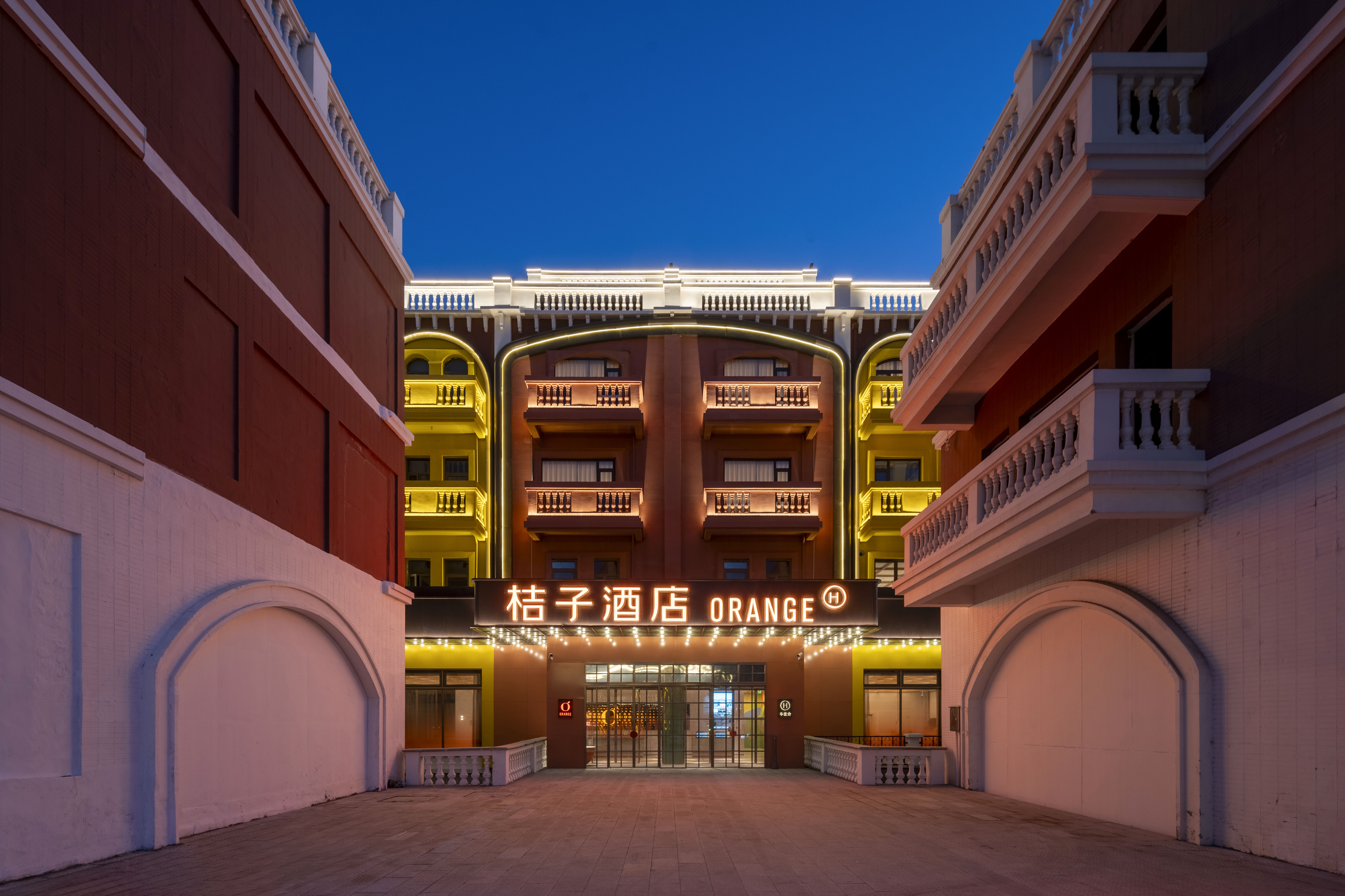 桔子徐州东站金龙湖酒店