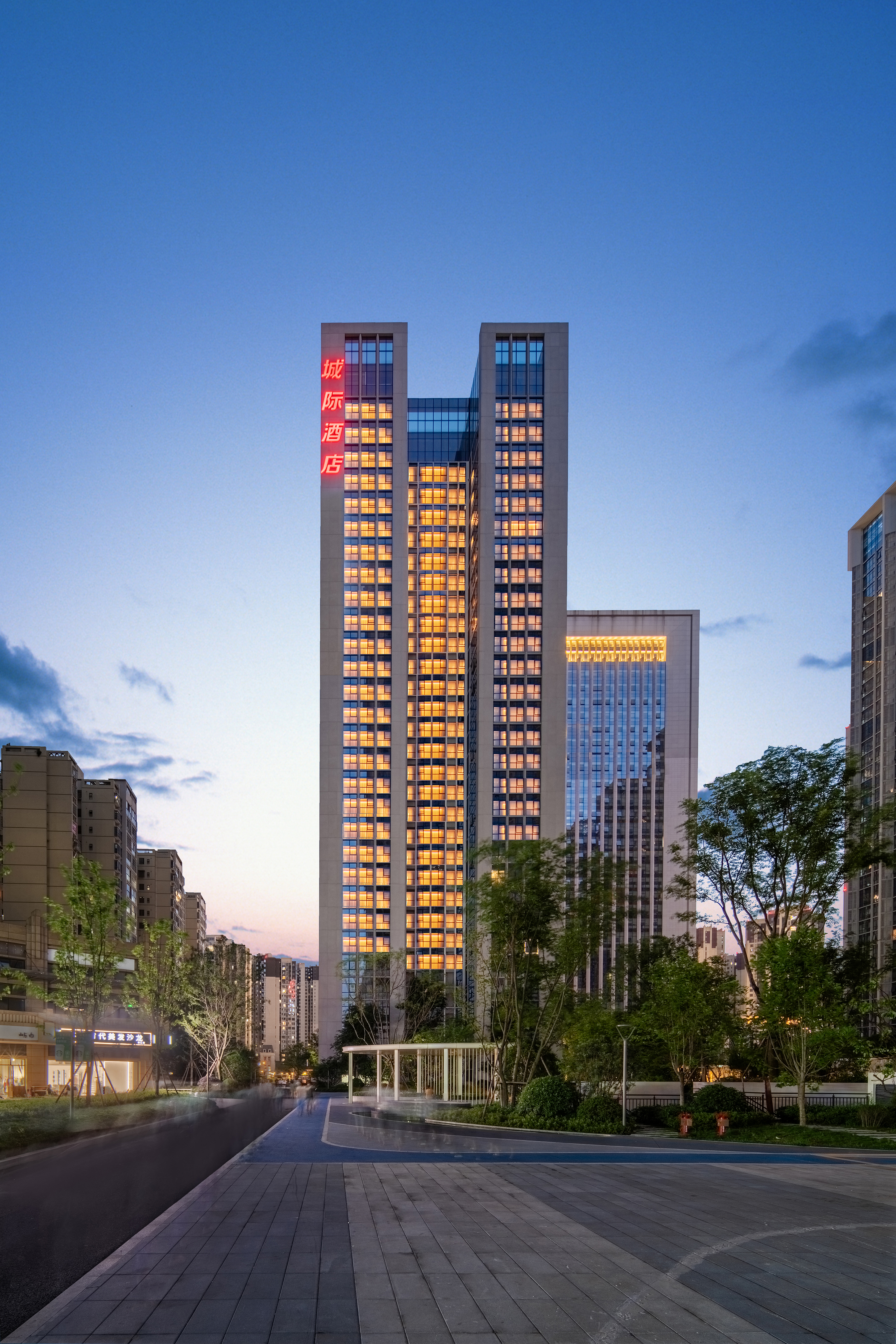 成都天府新区二江寺地铁站城际酒店