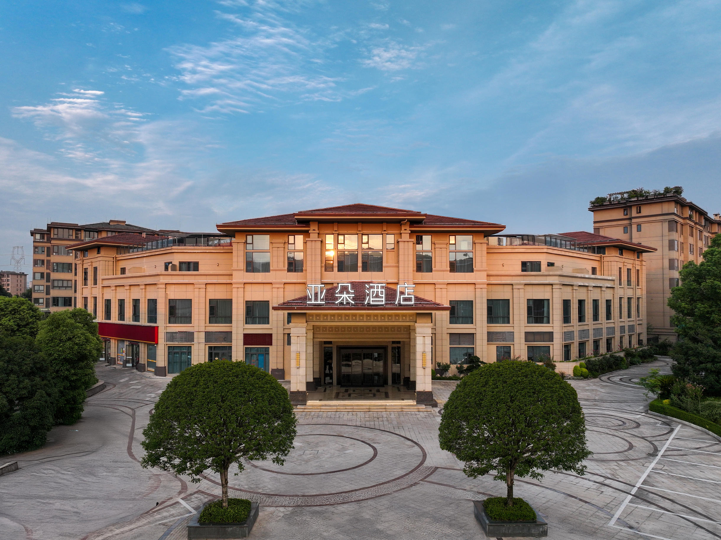 重庆璧山CBD晴山路亚朵酒店