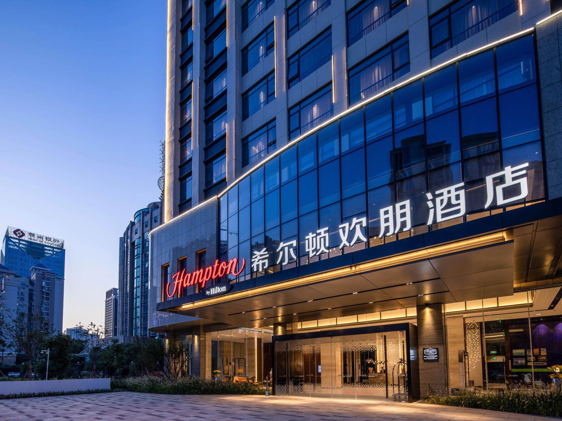 赣州章江新区希尔顿欢朋酒店