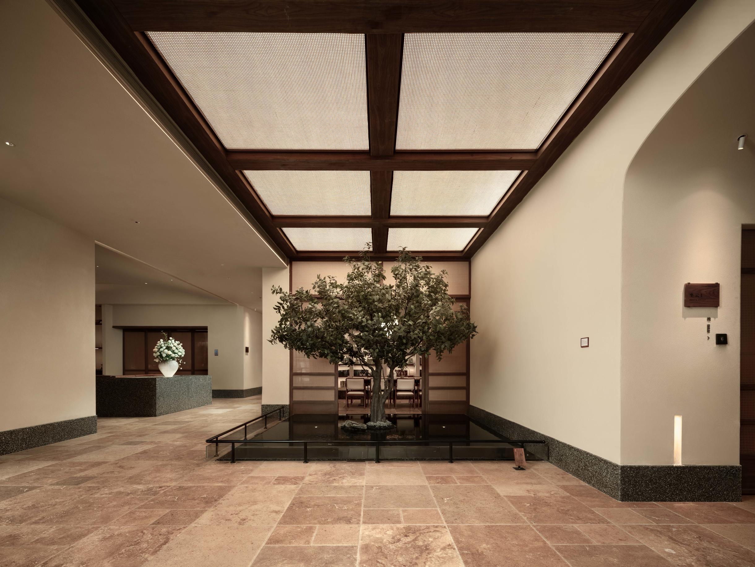 苏州观前街干将东路亚朵酒店