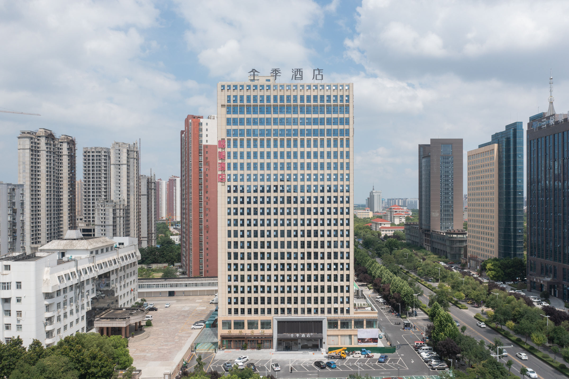 全季驻马店市政府酒店