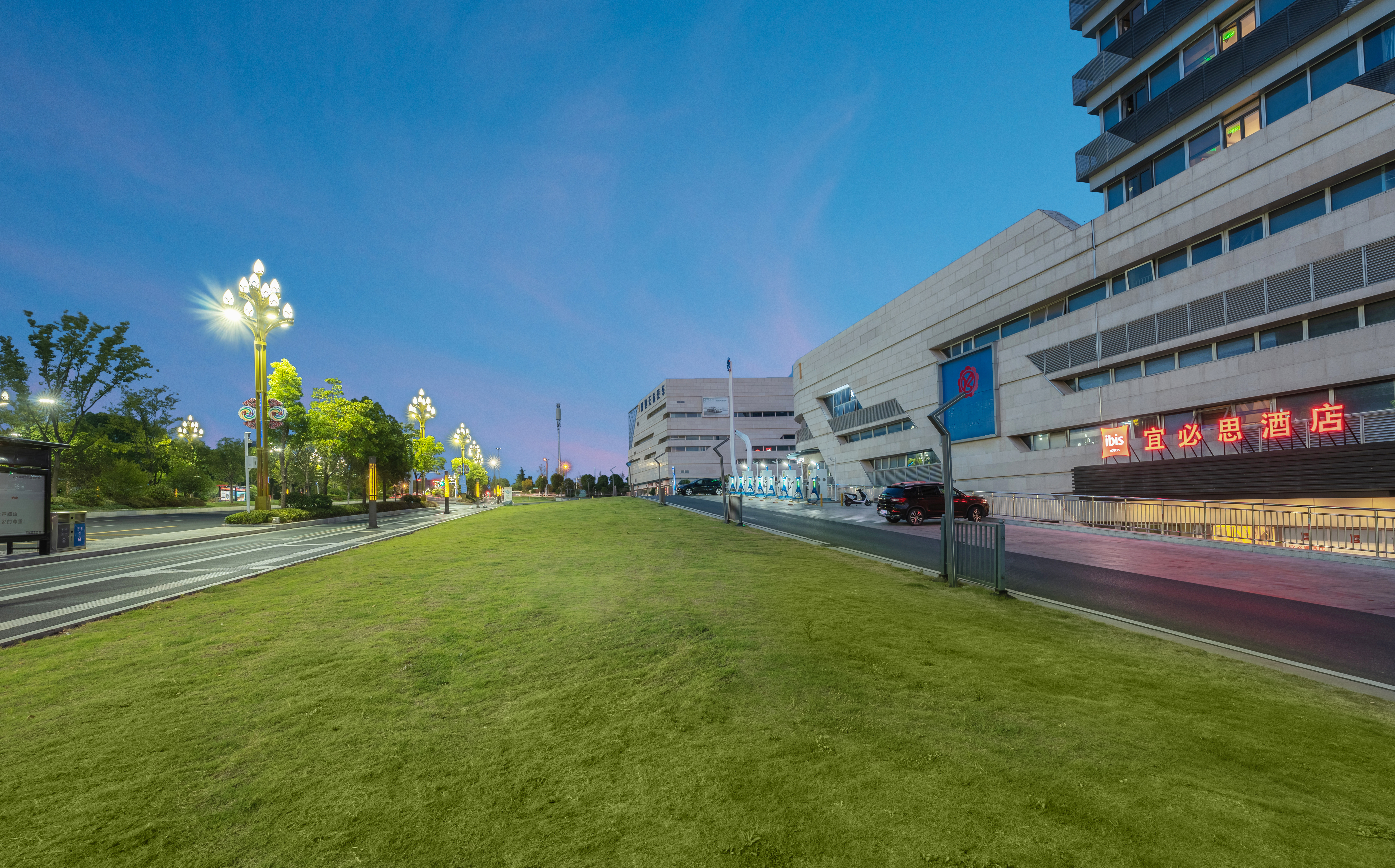 宜必思南京溧水站天利广场酒店