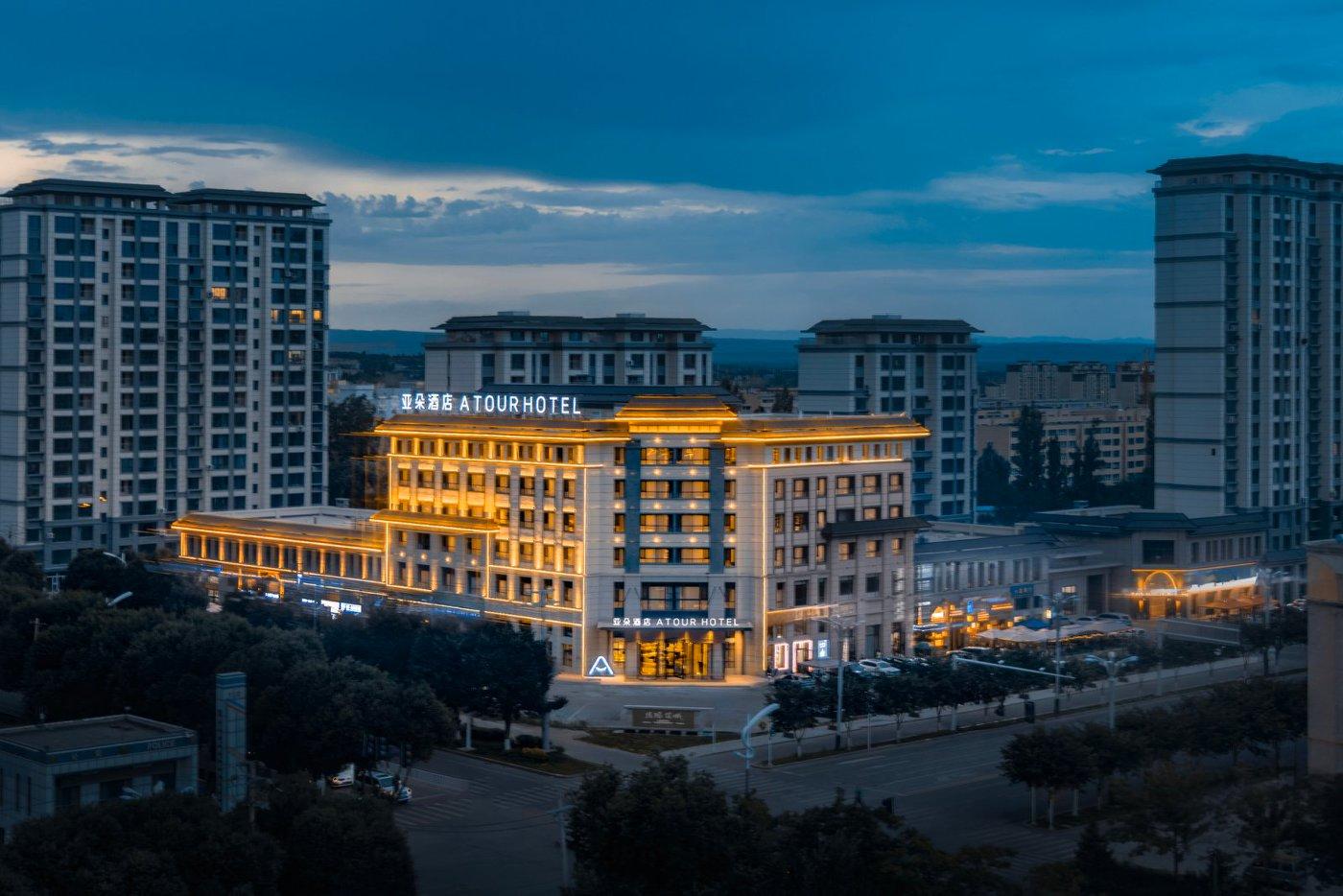 博乐友好购物中心团结北路亚朵酒店