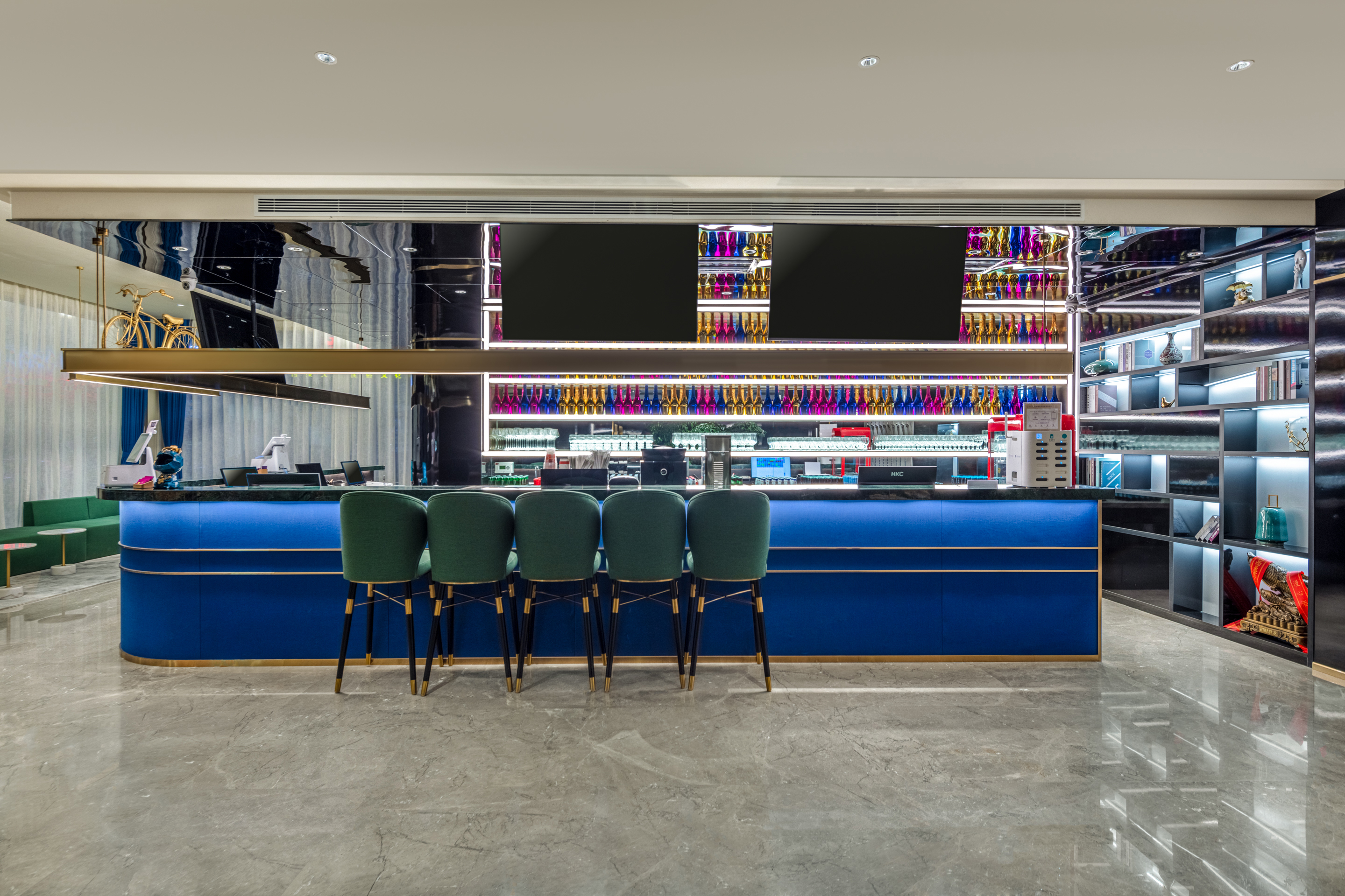 太原迎泽大街理工大学漫心酒店