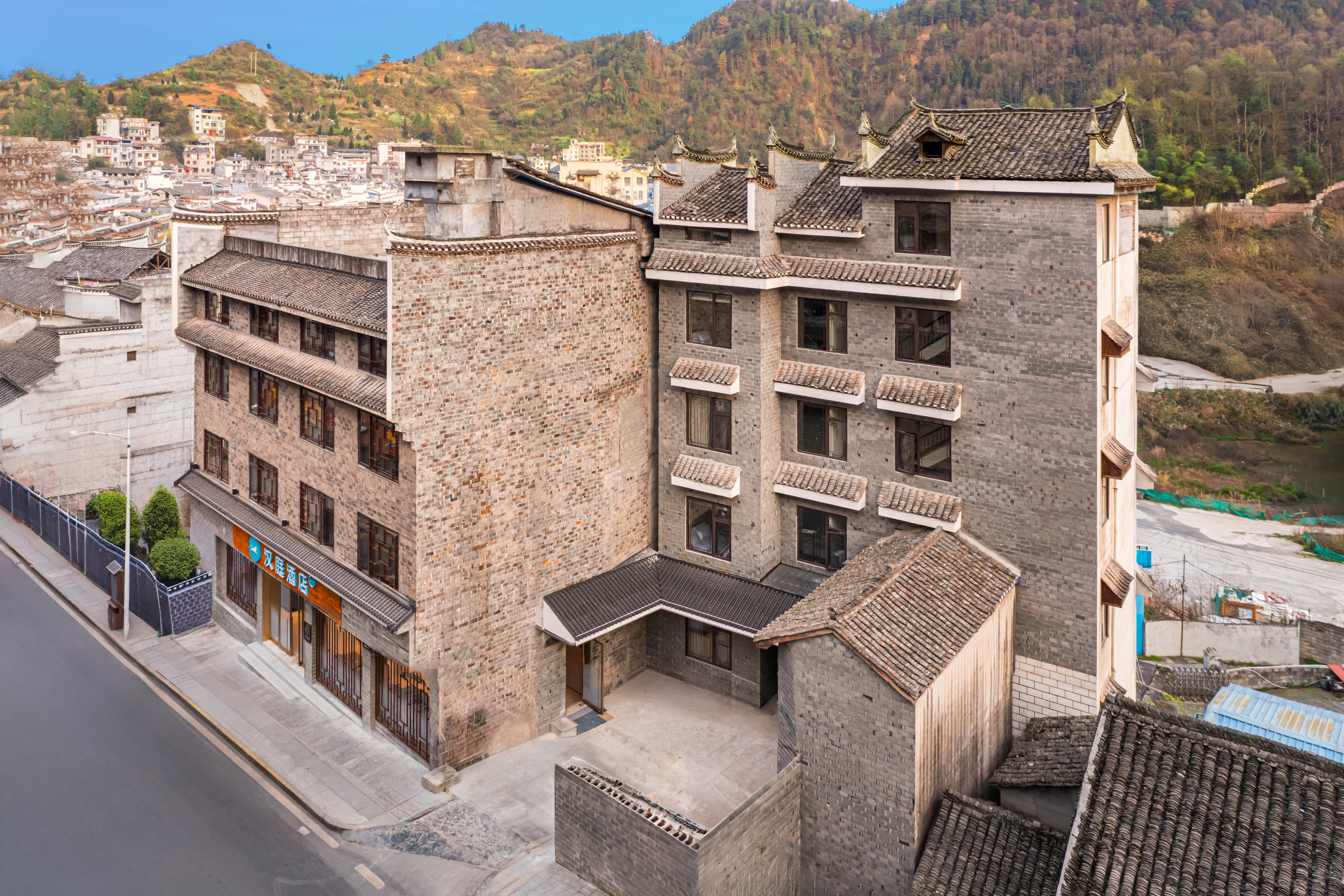 汉庭湘西凤凰古城步行街虹桥酒店