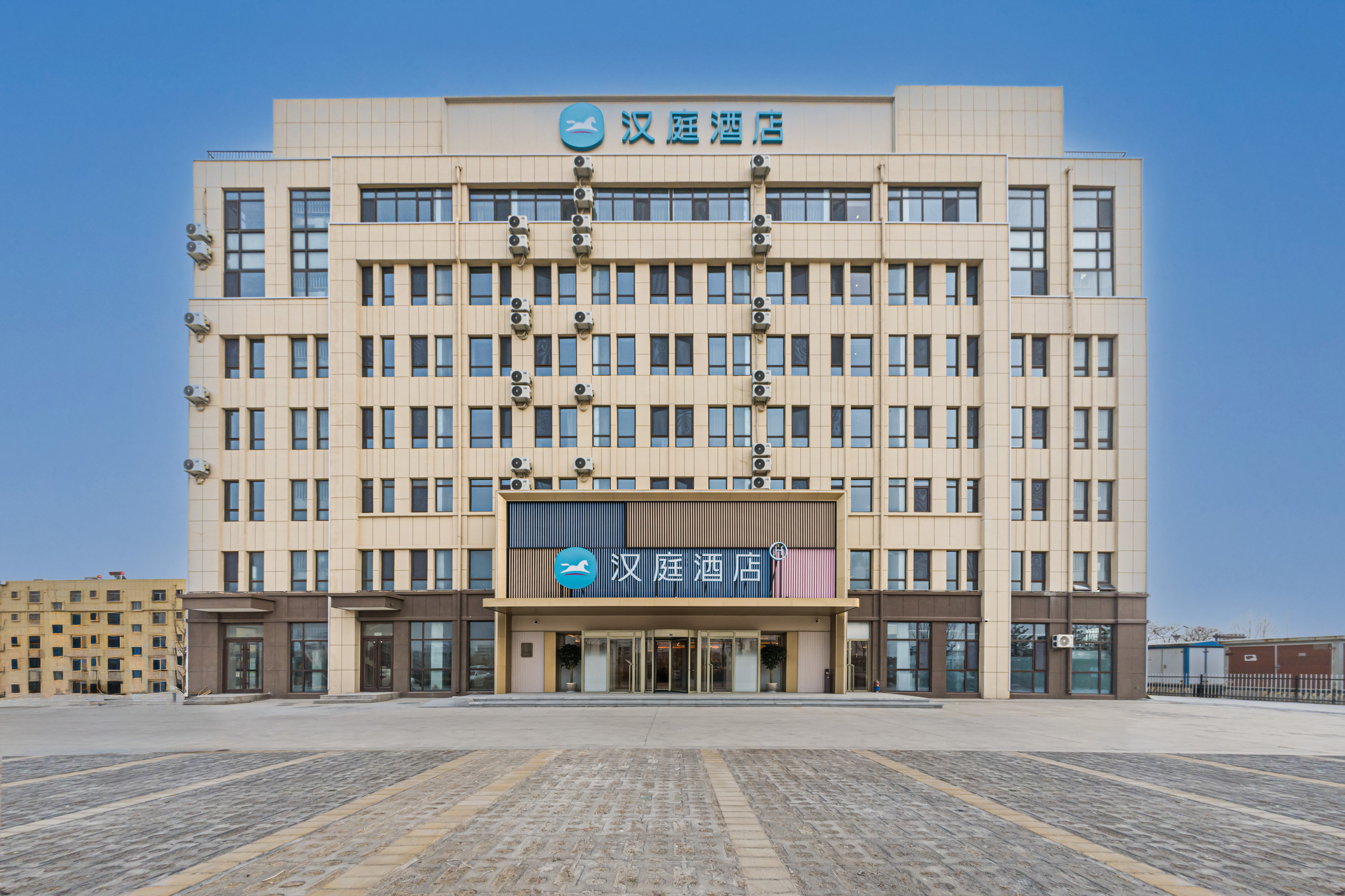 汉庭东营高速路立交北二路酒店