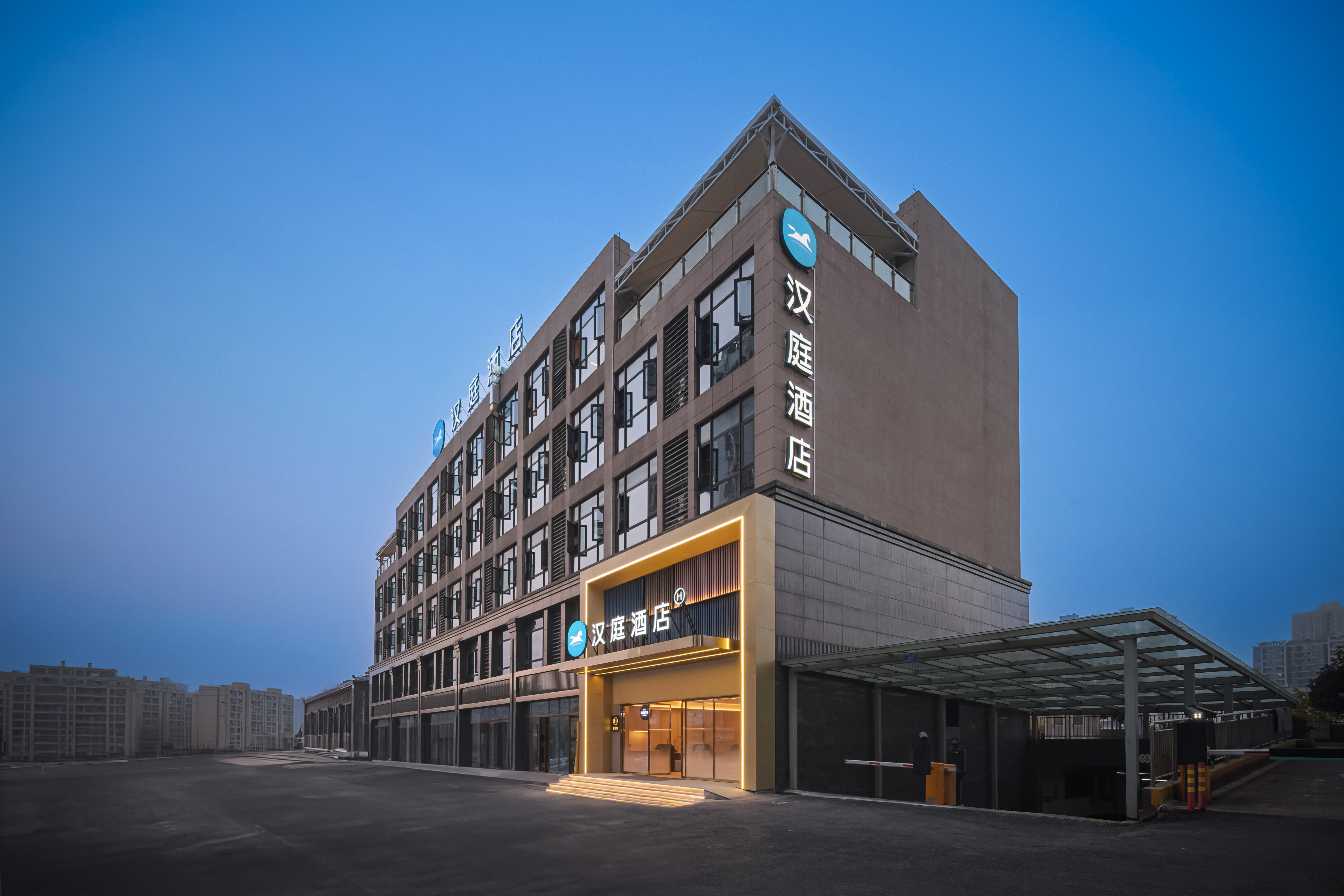 汉庭重庆中央公园春华大道地铁站酒店