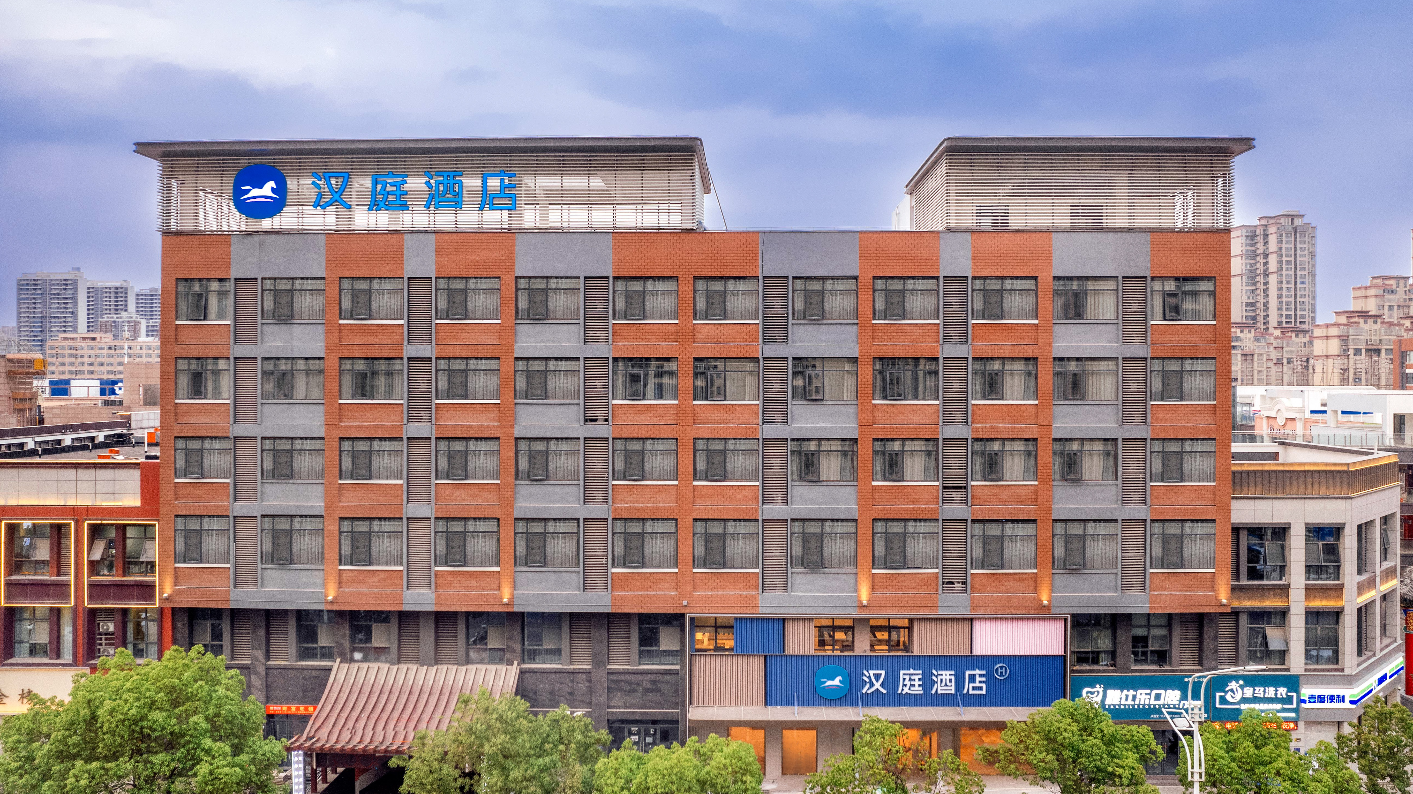 汉庭阜阳临泉大润发酒店