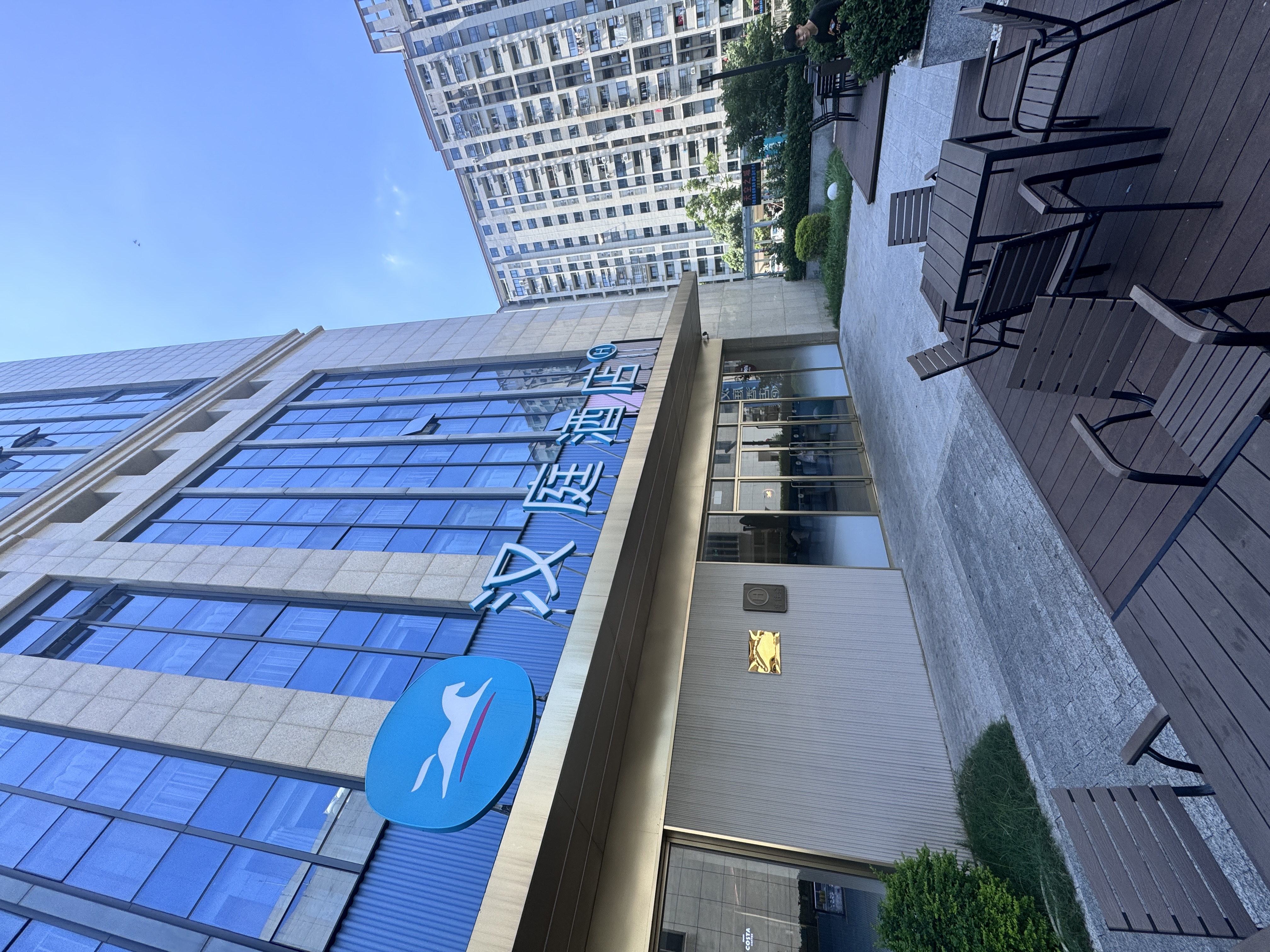 汉庭绍兴柯桥钱清前梅地铁站酒店