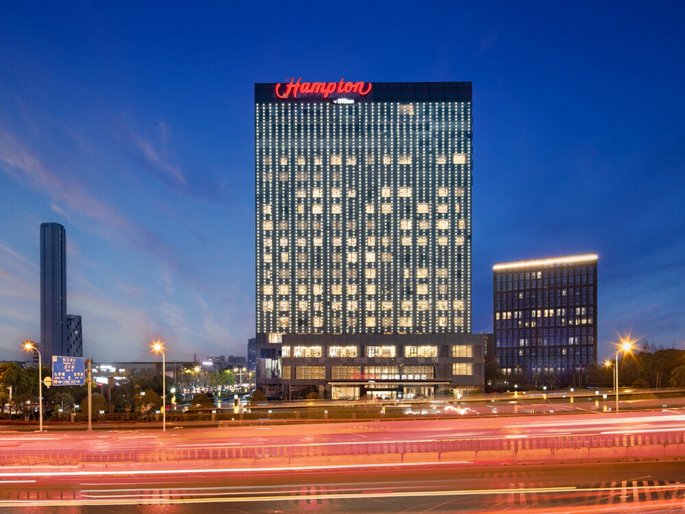 上海九亭虹桥国展希尔顿欢朋酒店