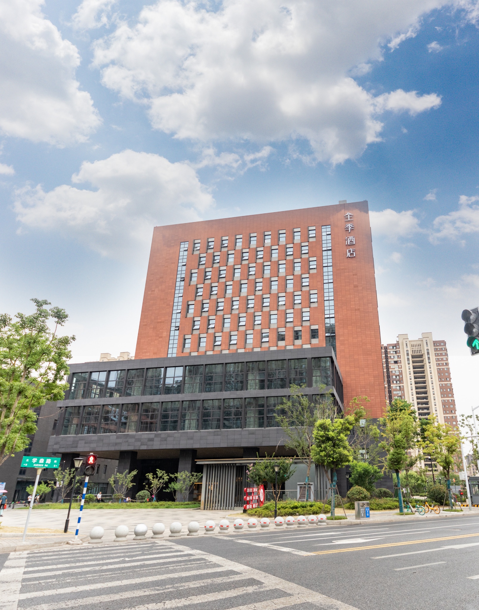 全季南京仙林万达茂酒店