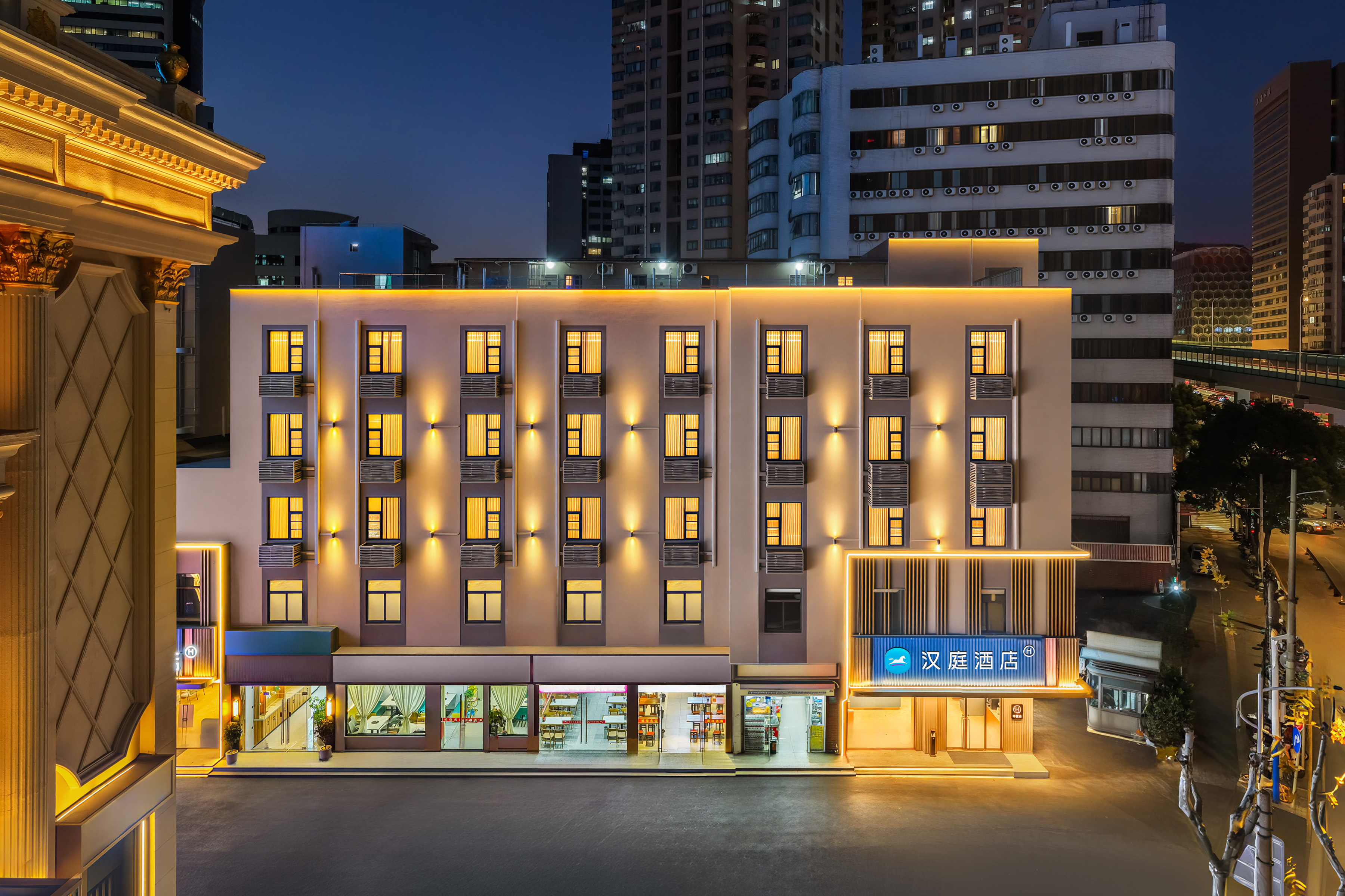 汉庭上海大柏树地铁站酒店