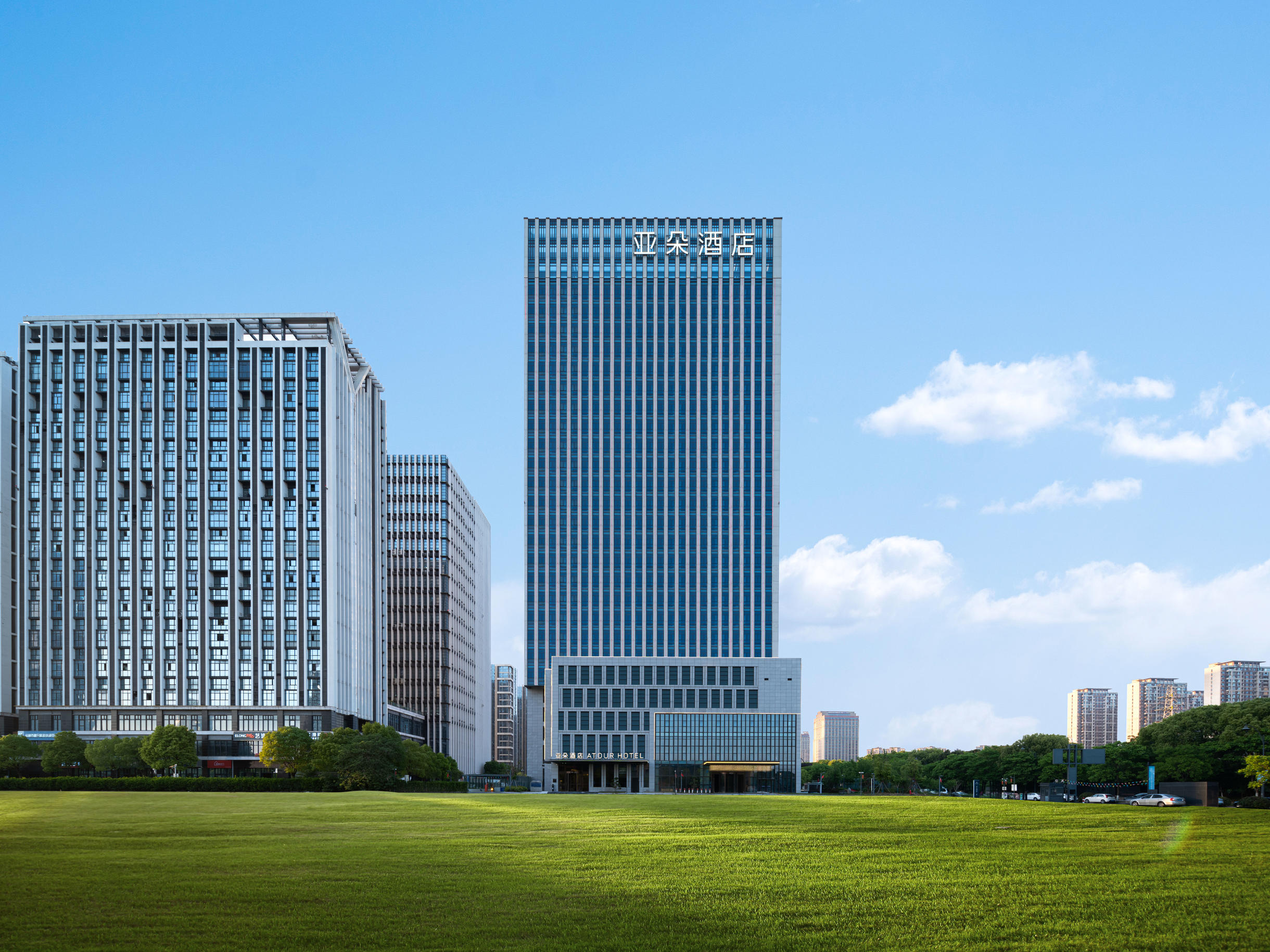 南通开发区永旺梦乐城亚朵酒店