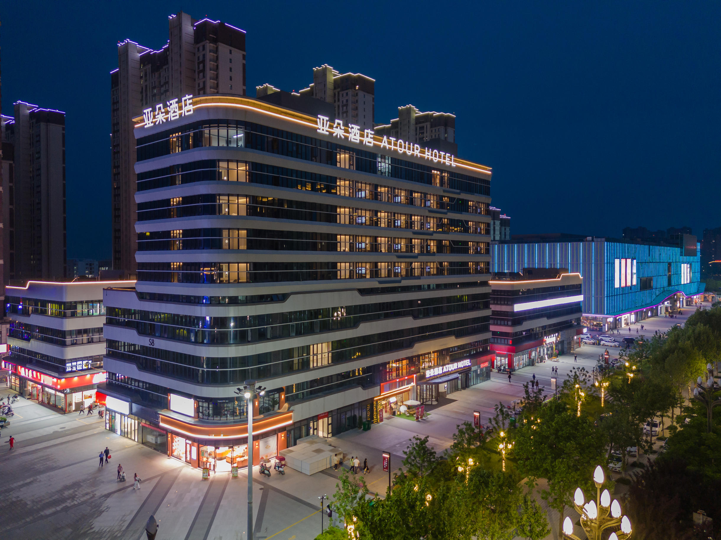 芜湖星悦广场龙湖路亚朵酒店