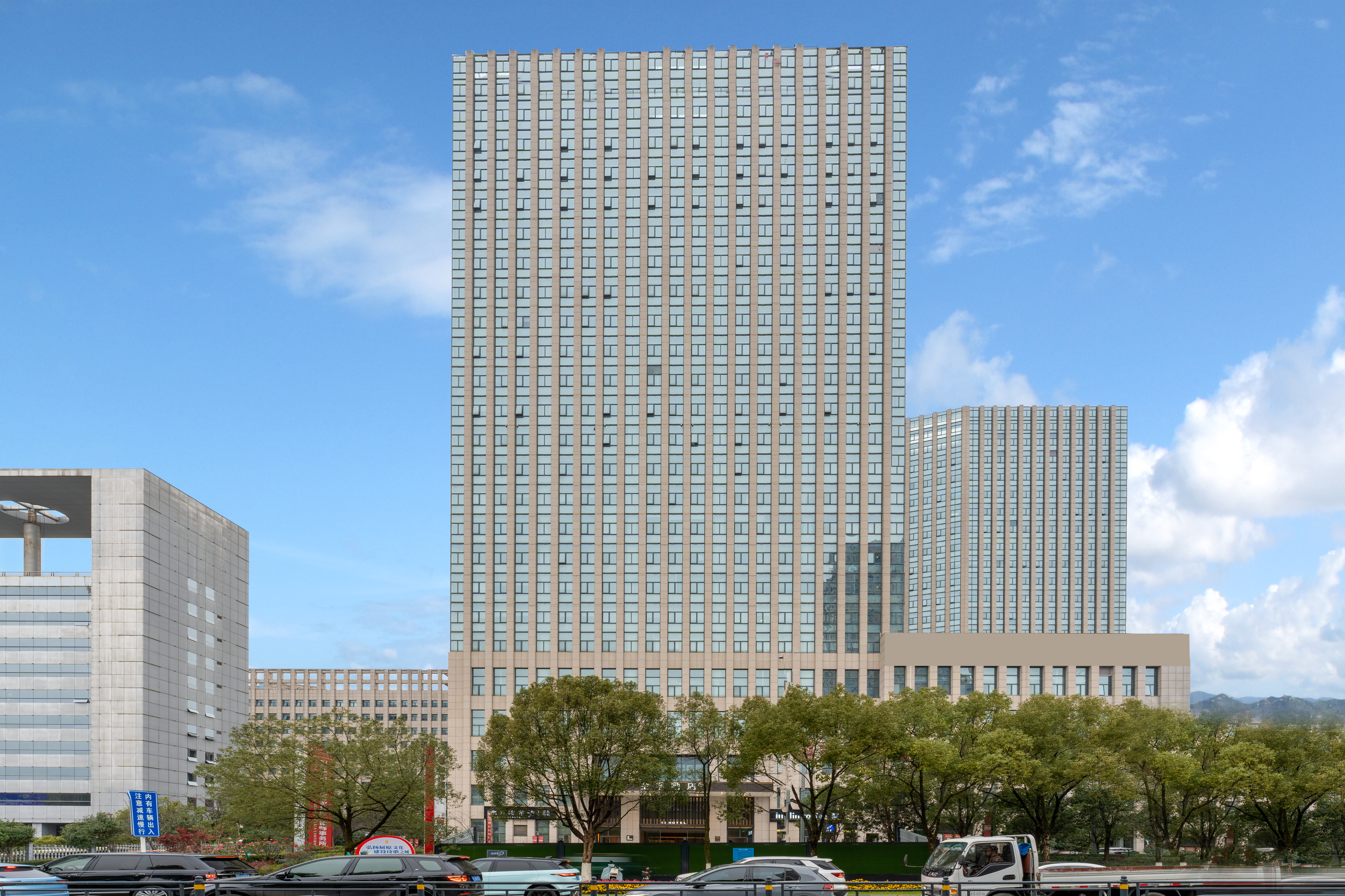 全季宜昌三峡云计算水悦城酒店