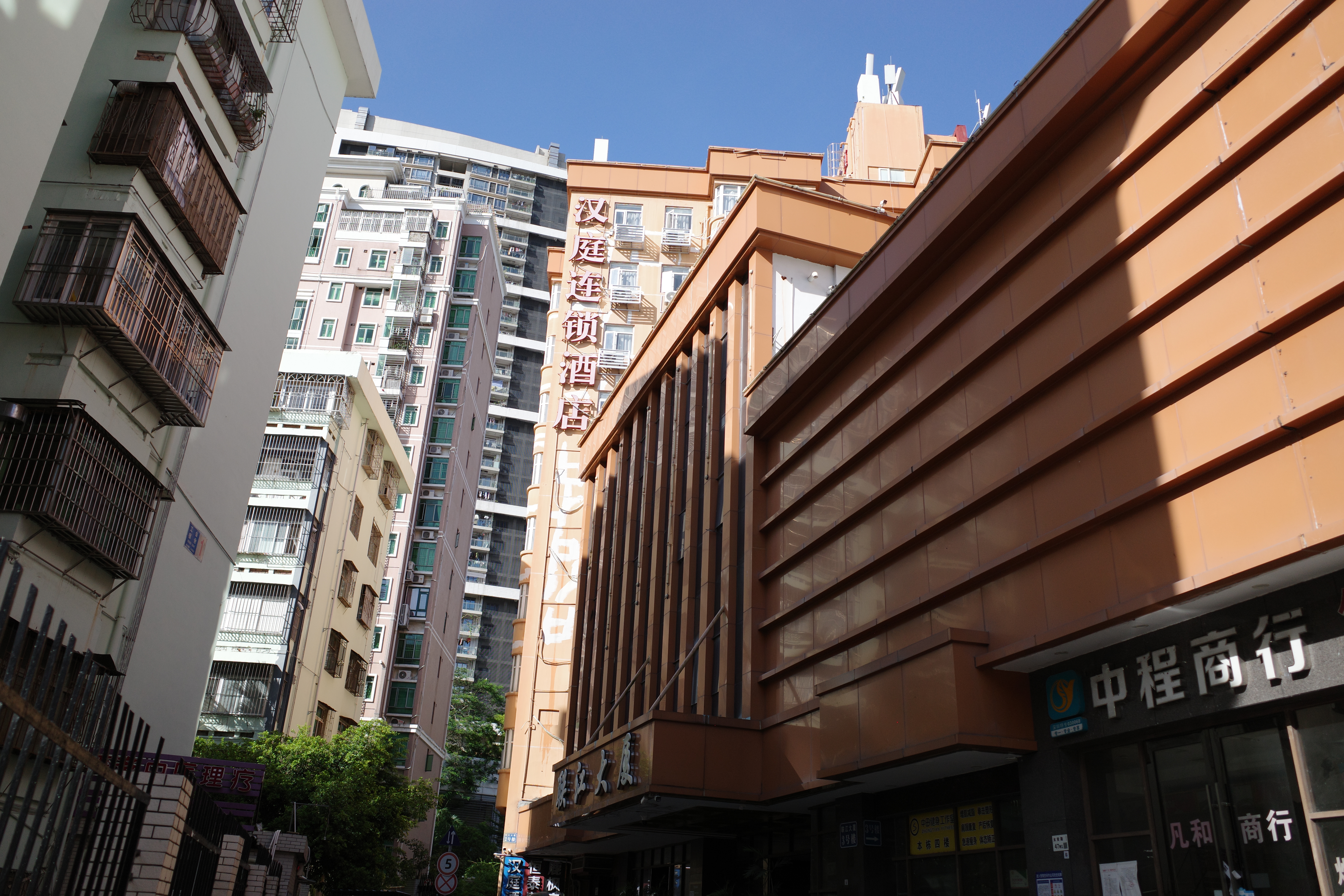 汉庭深圳太安地铁站酒店