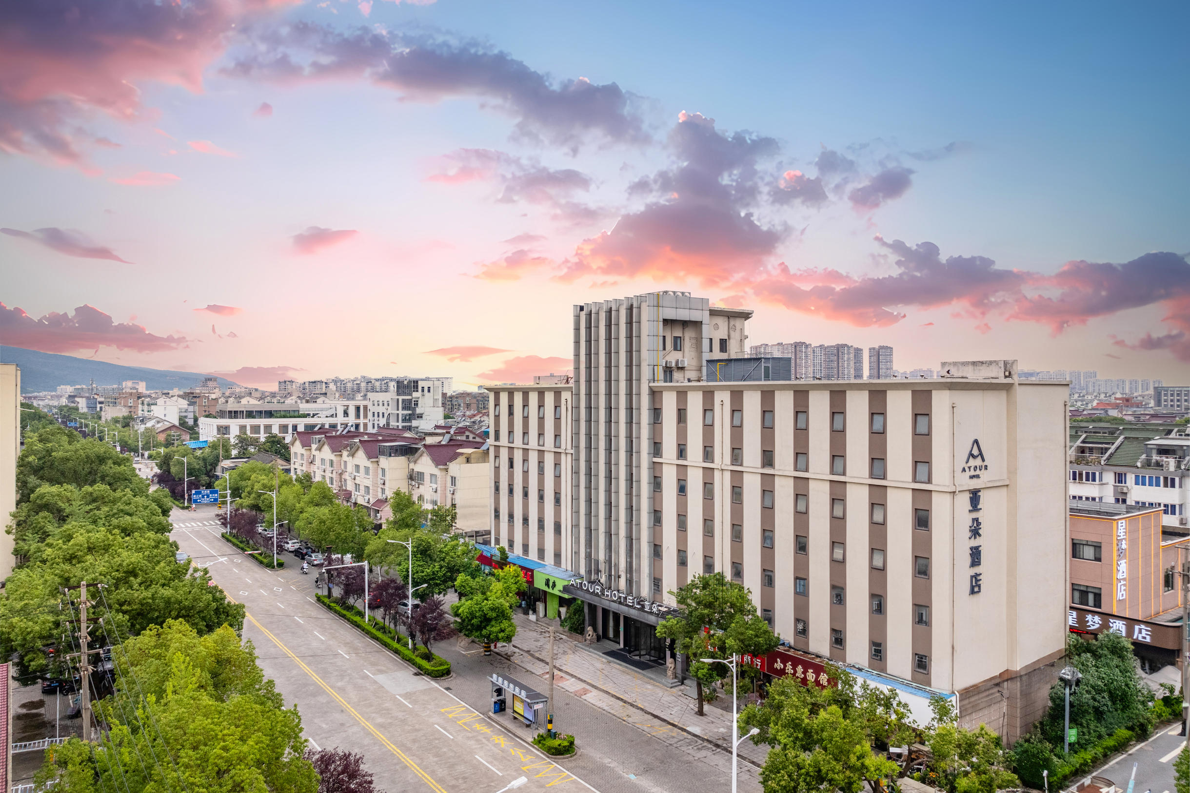 常熟万达广场长江路亚朵酒店