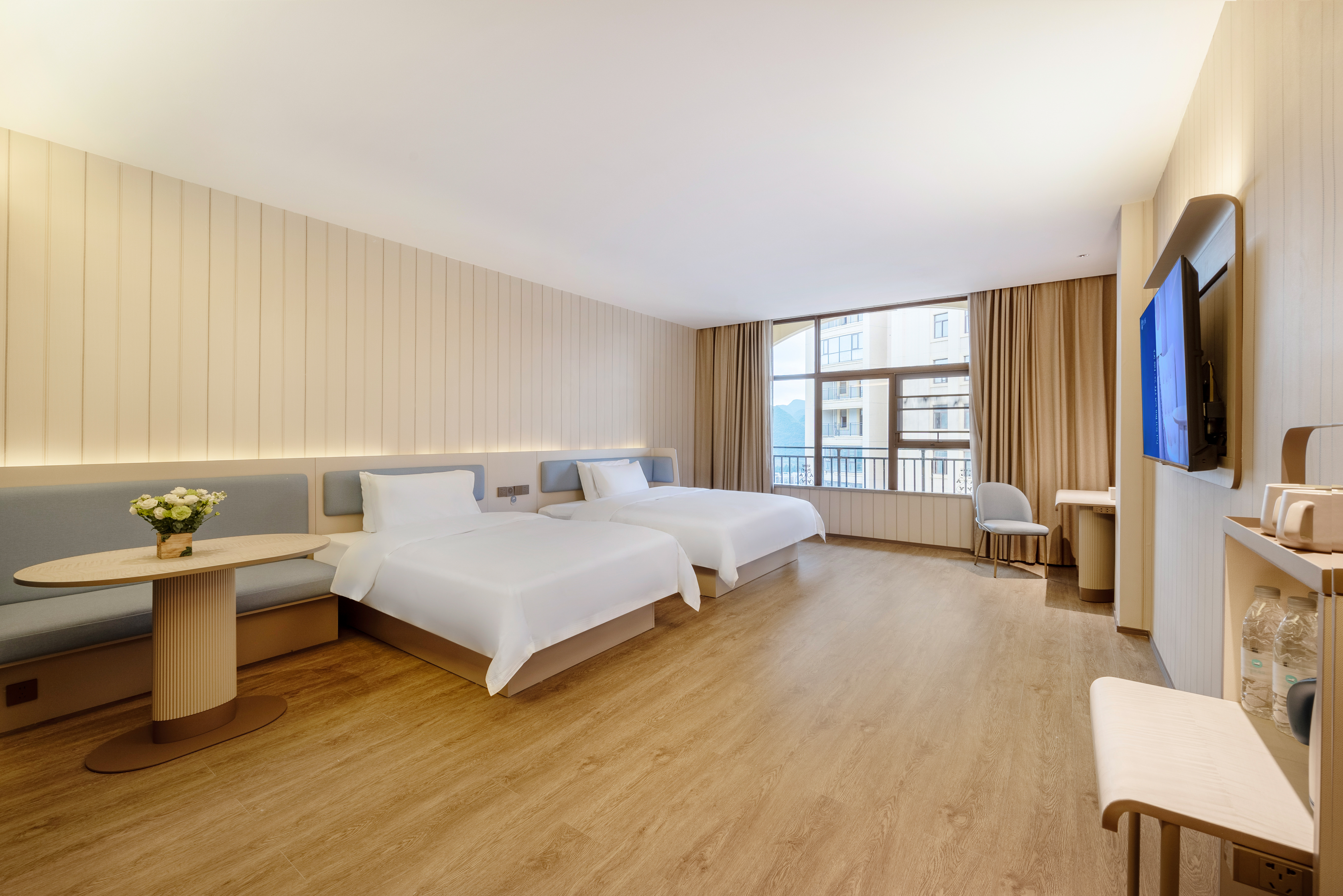 汉庭六盘水人民广场凤凰大道酒店