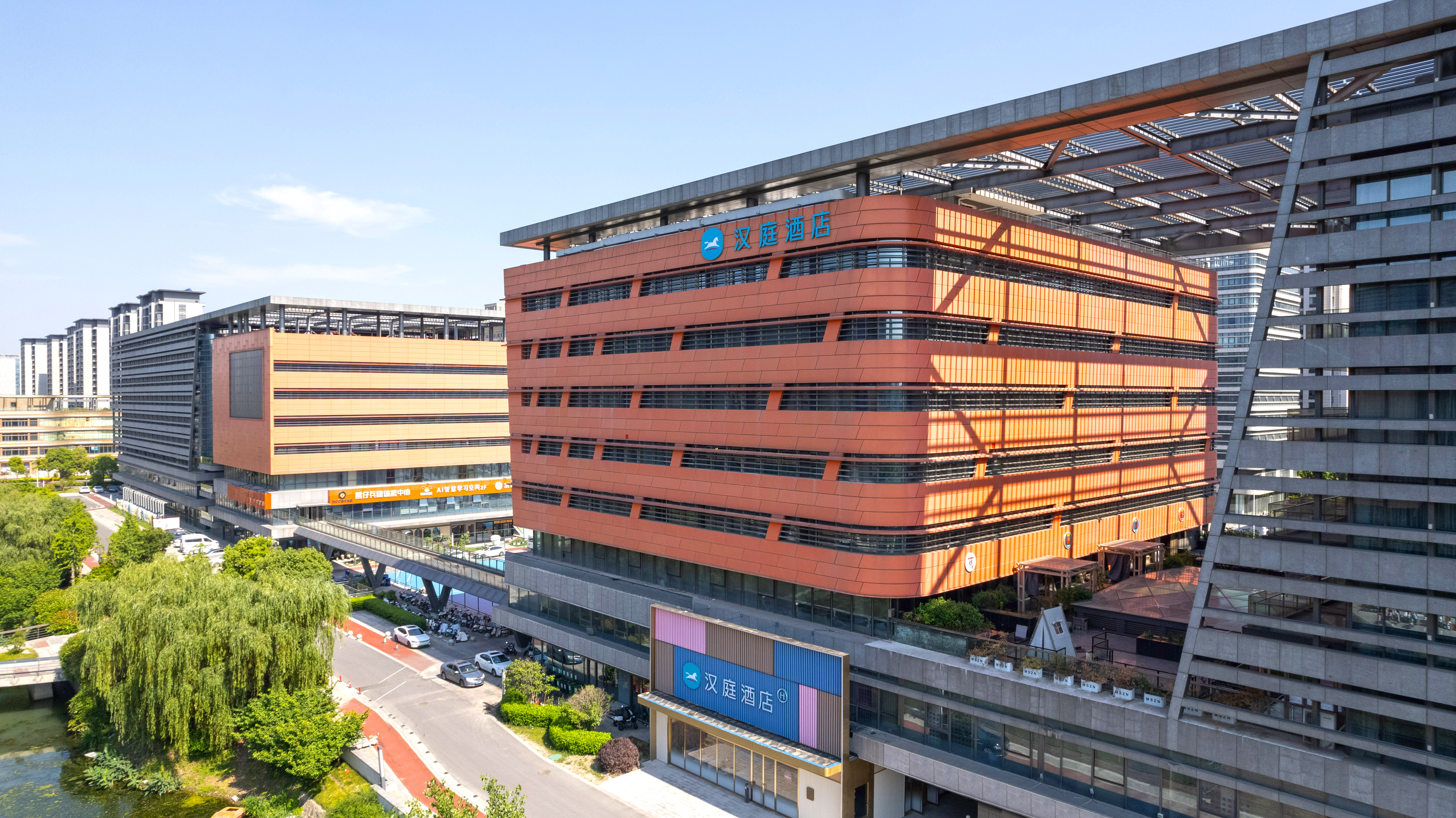 汉庭扬州东站市民中心广场酒店