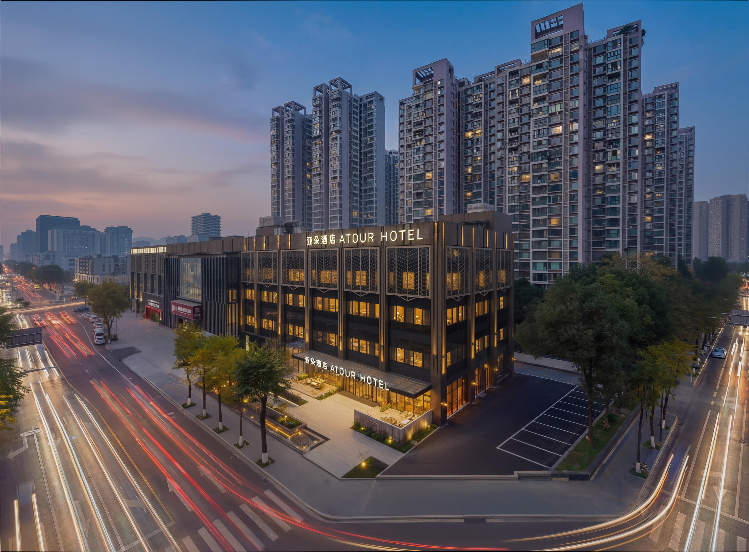 成都南站三瓦窑地铁站亚朵酒店