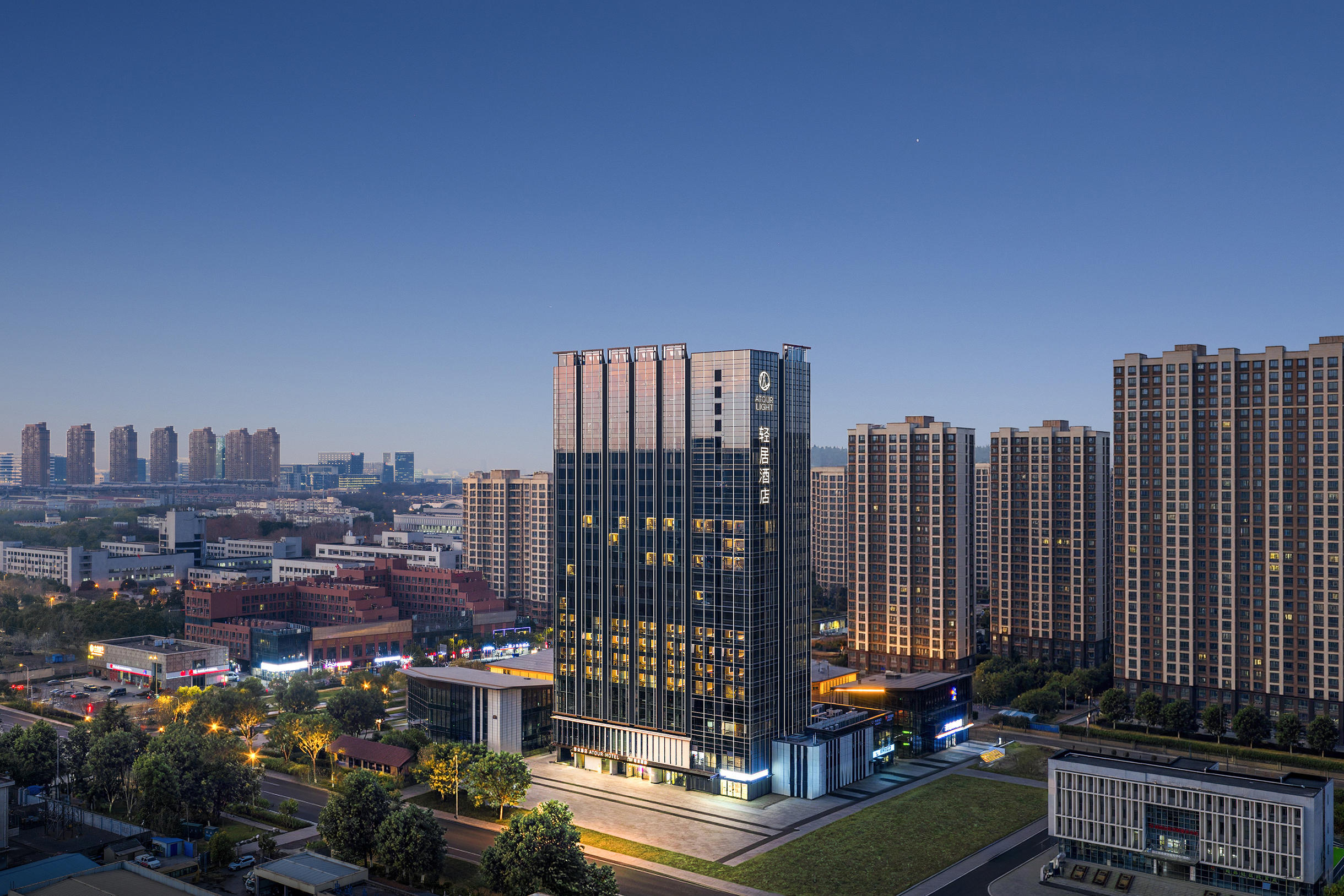 南京北站生物医药谷轻居酒店