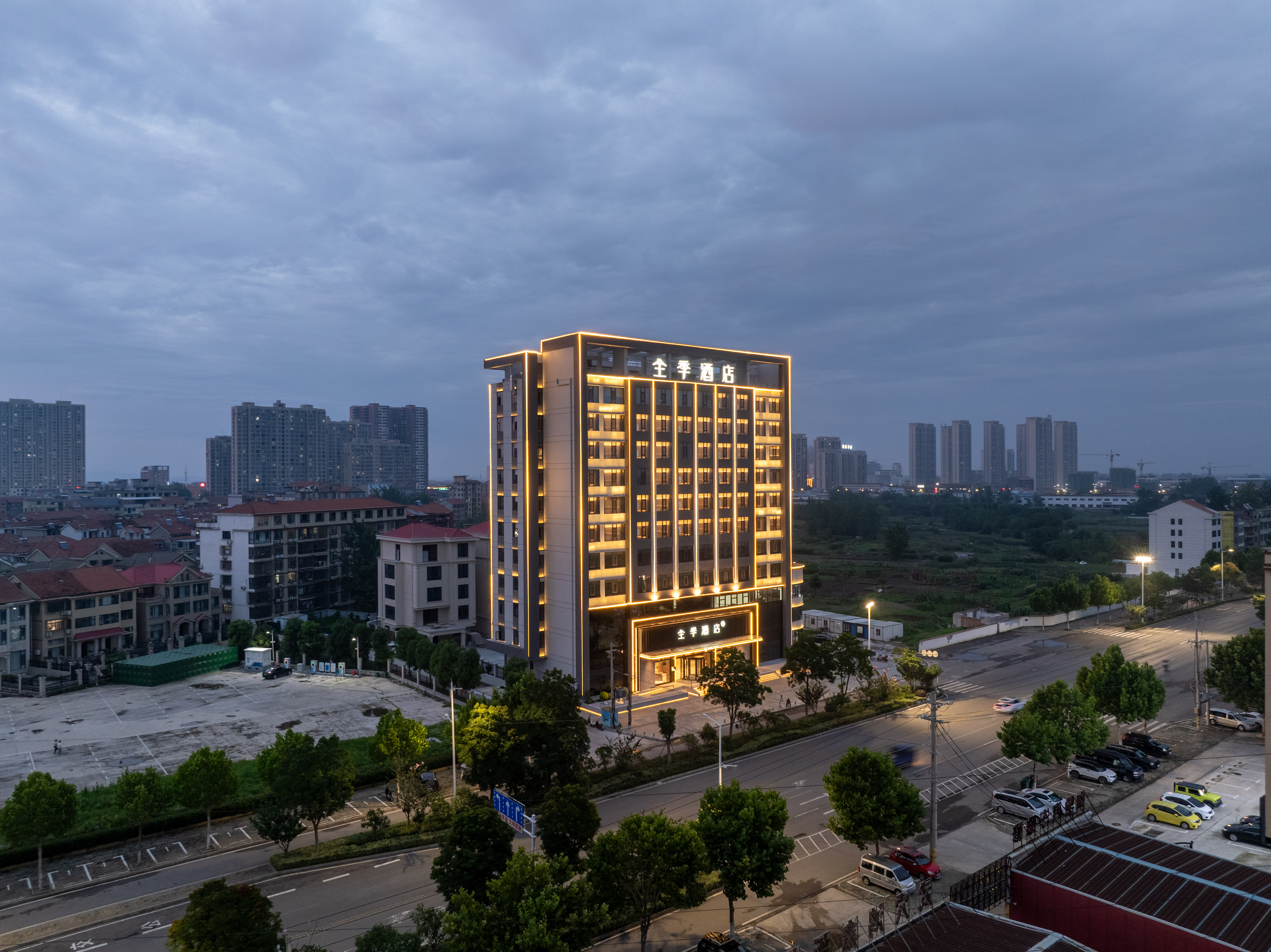 全季黄冈武穴万达广场酒店