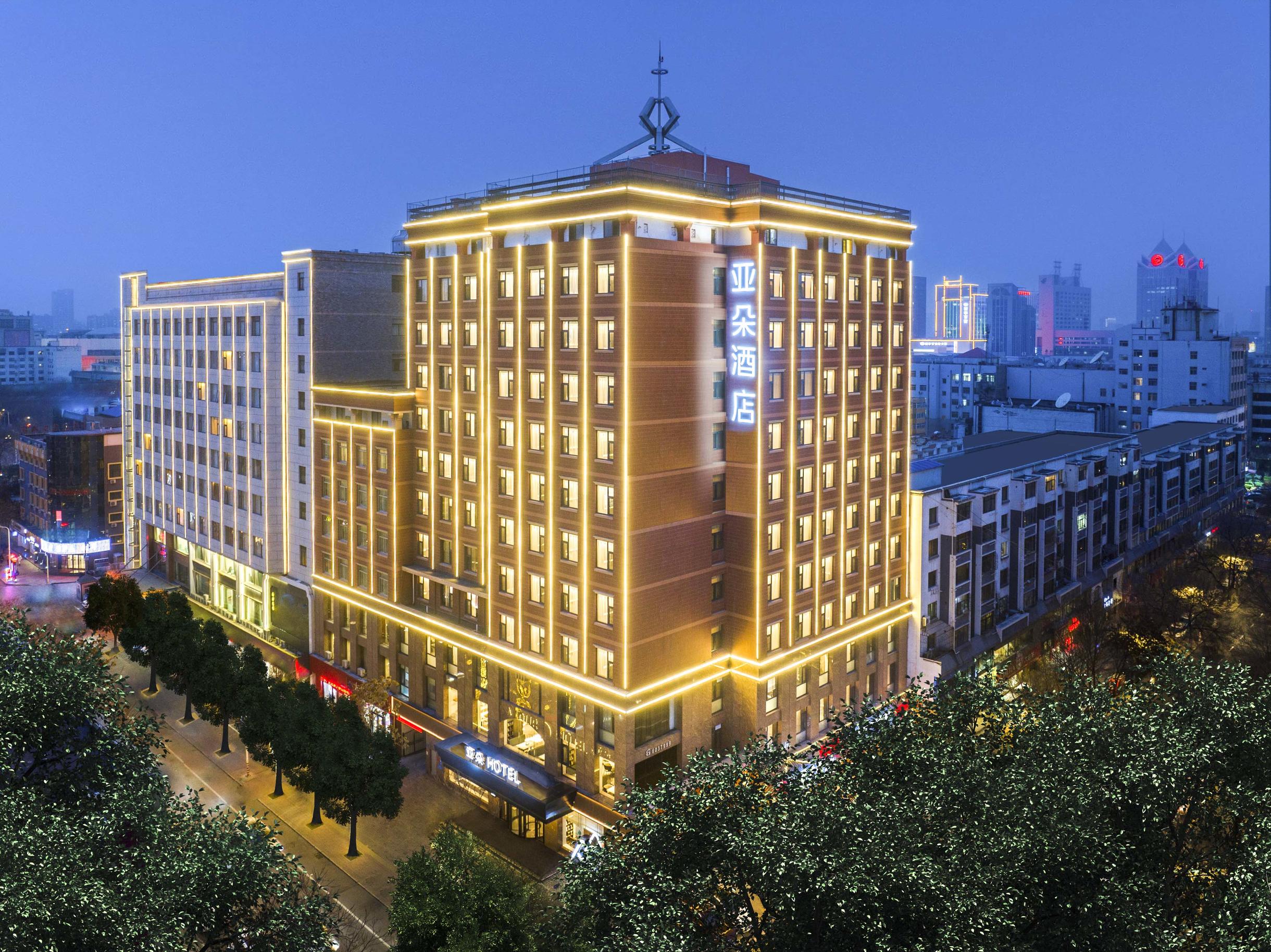 银川鼓楼玉皇阁北街亚朵酒店