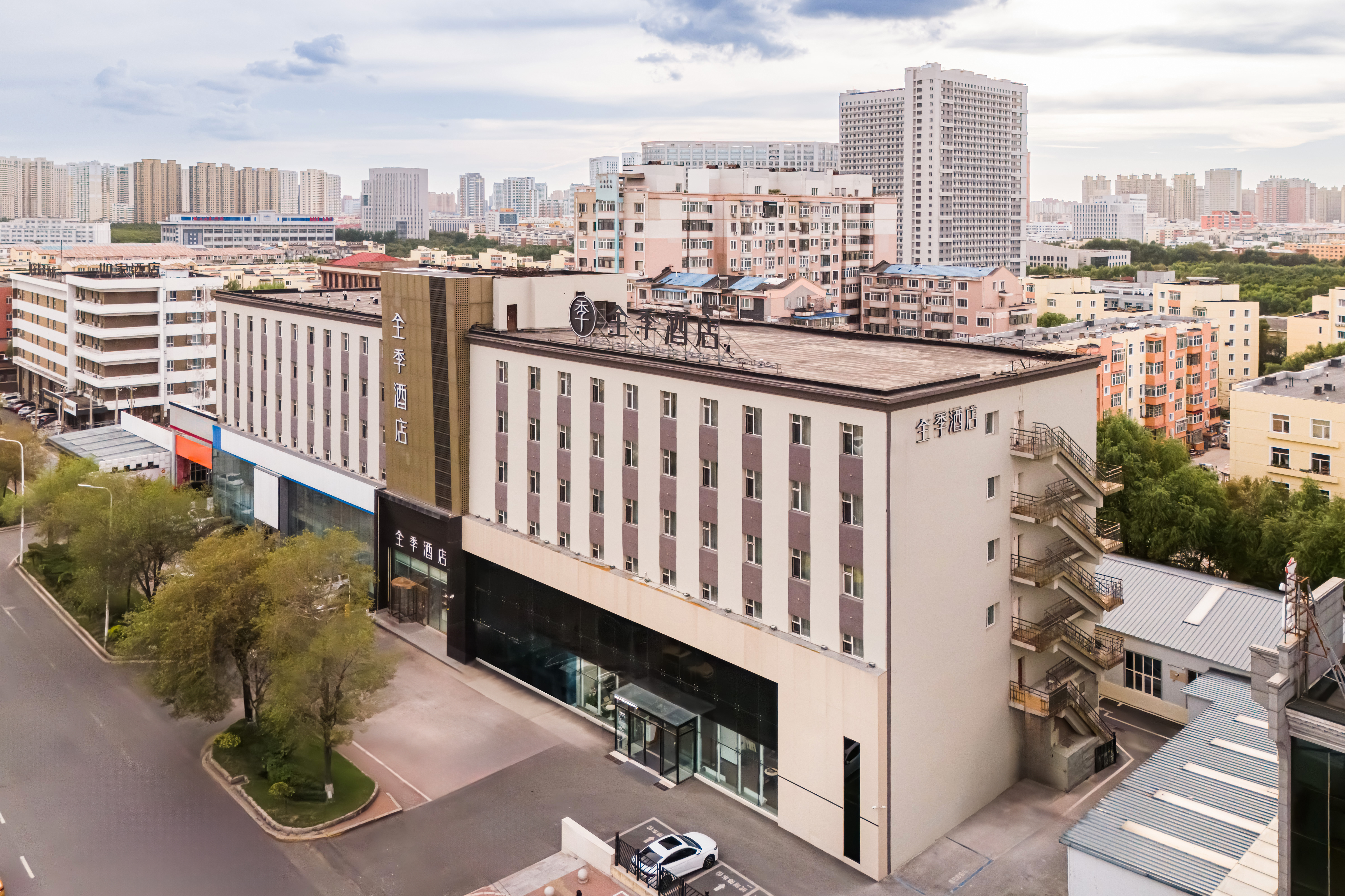 全季哈尔滨文昌街林业大学酒店