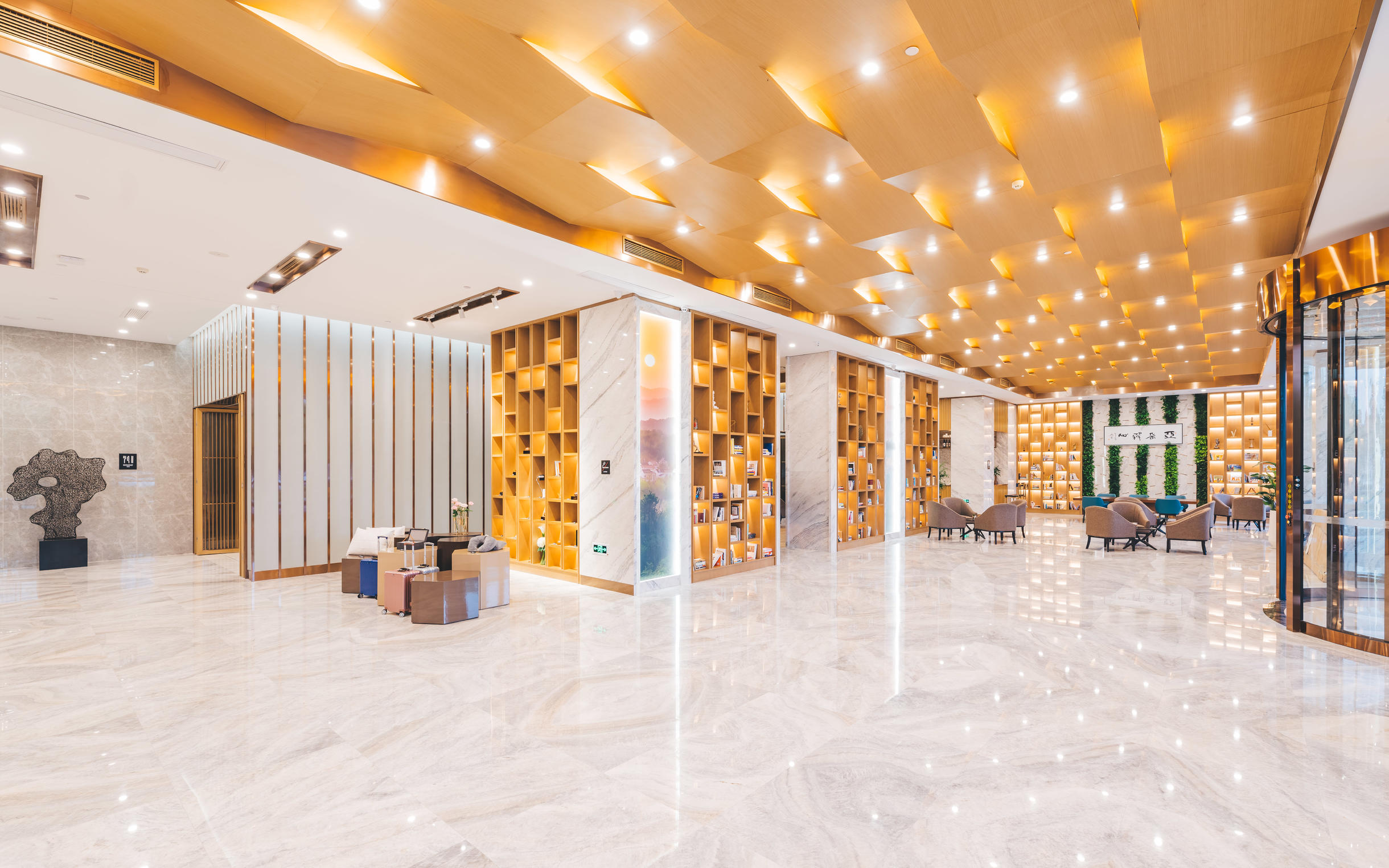 宜兴环科园西氿大道亚朵酒店