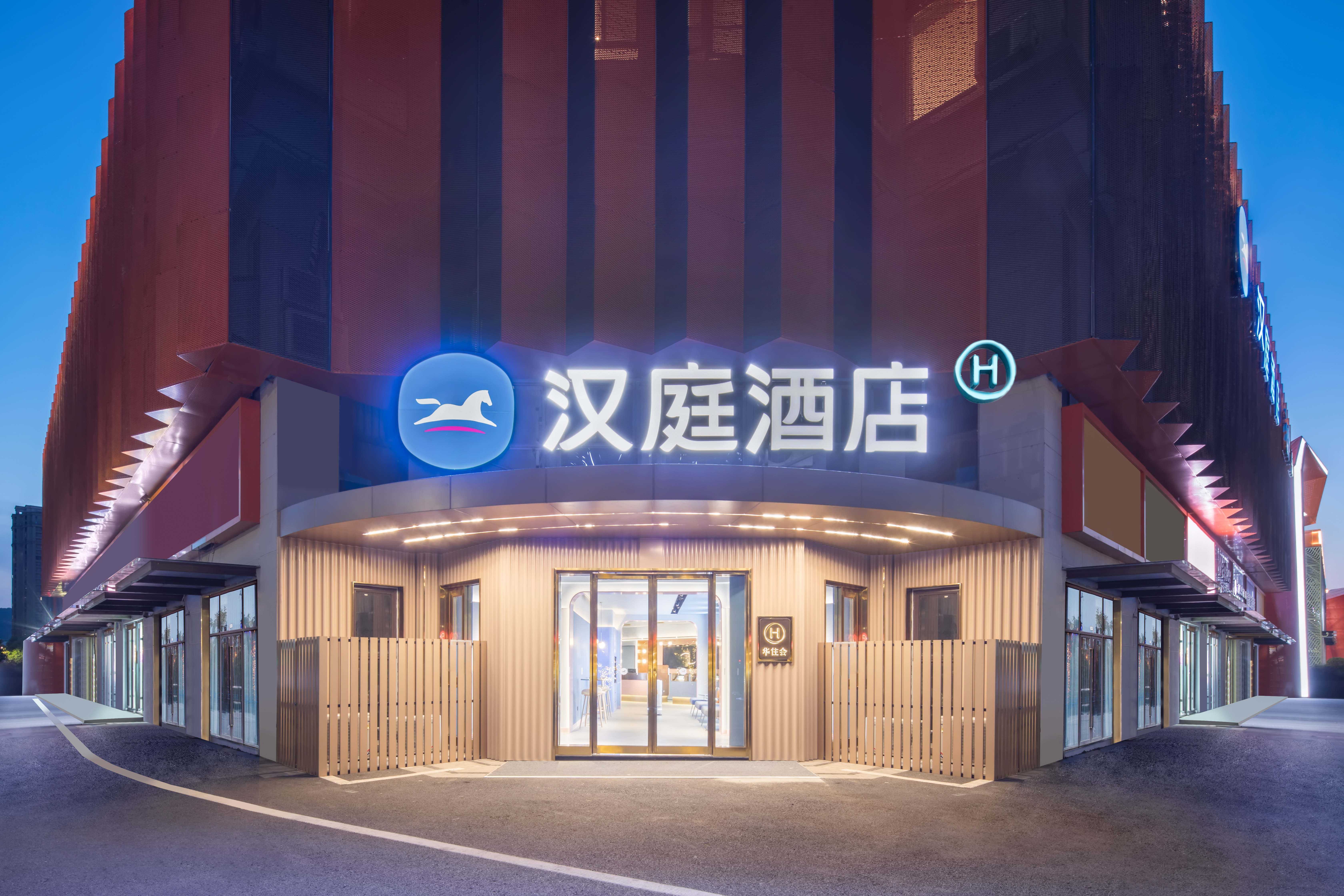 汉庭南京江宁交院地铁站酒店