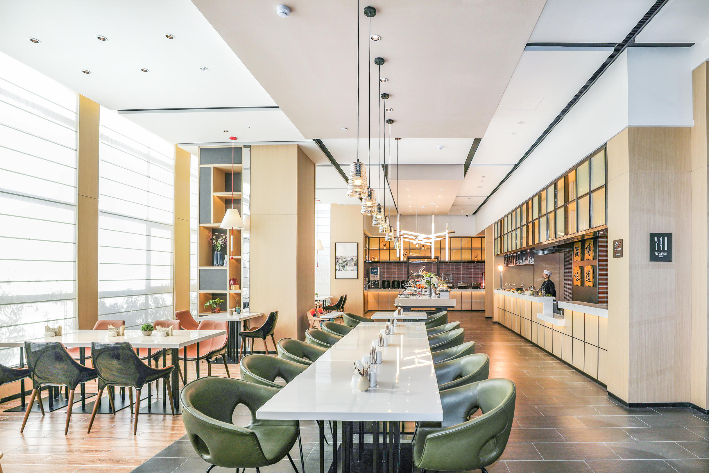 淄博高新区高铁北站亚朵酒店