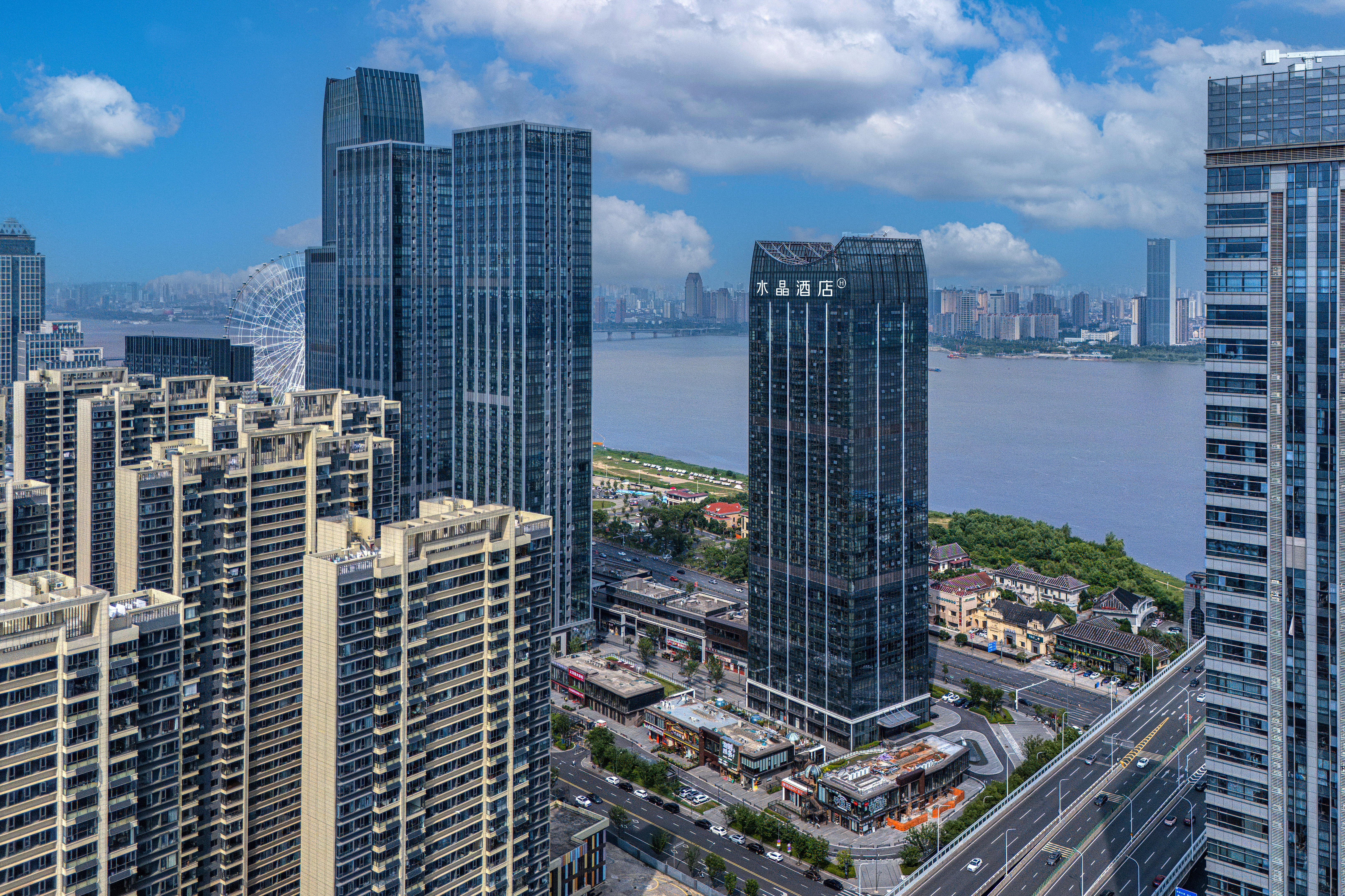 桔子水晶南昌红谷滩万象城酒店