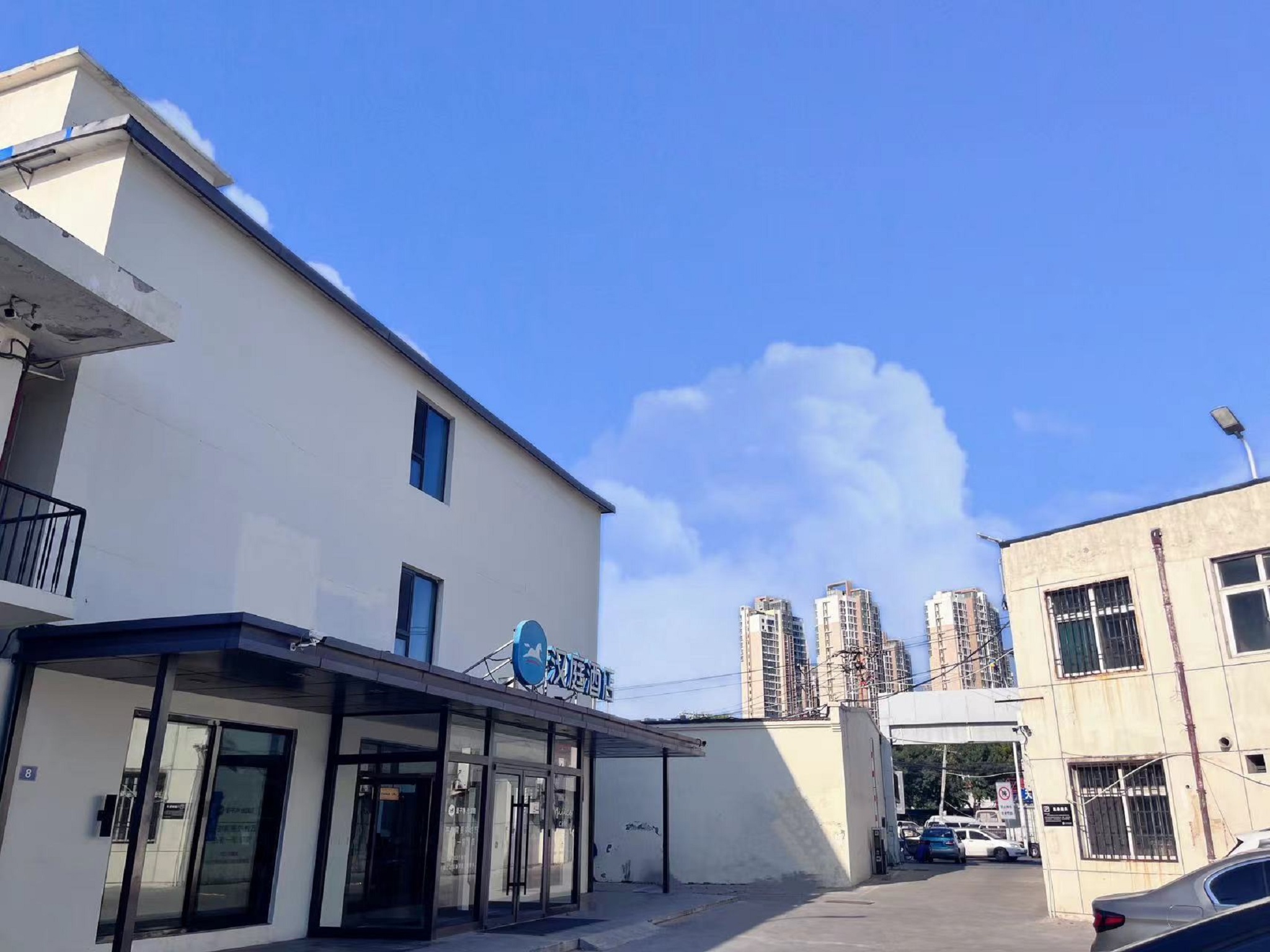 汉庭天津塘沽胡家园酒店