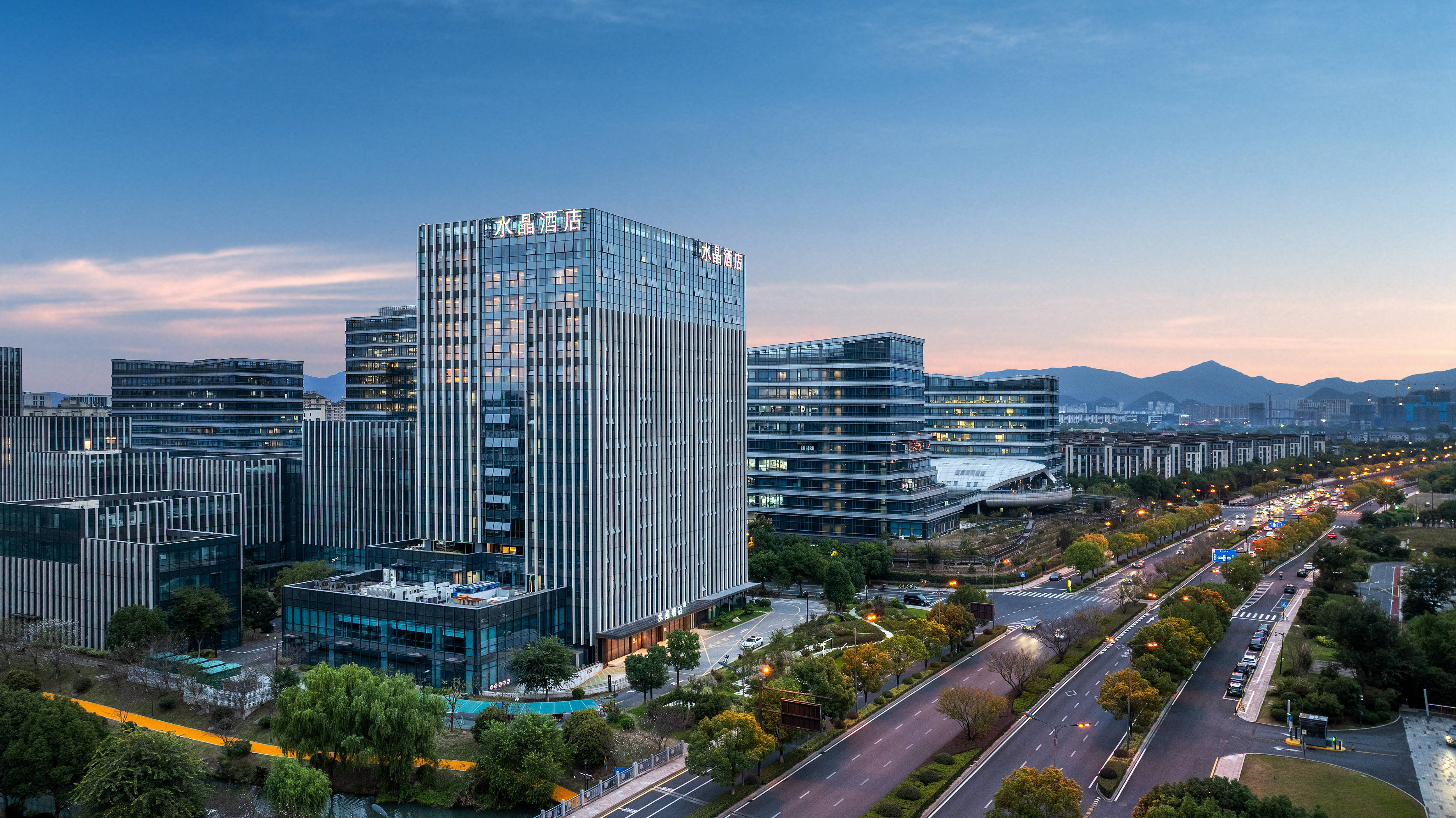 桔子水晶杭州未来科技城海创园地铁站酒店