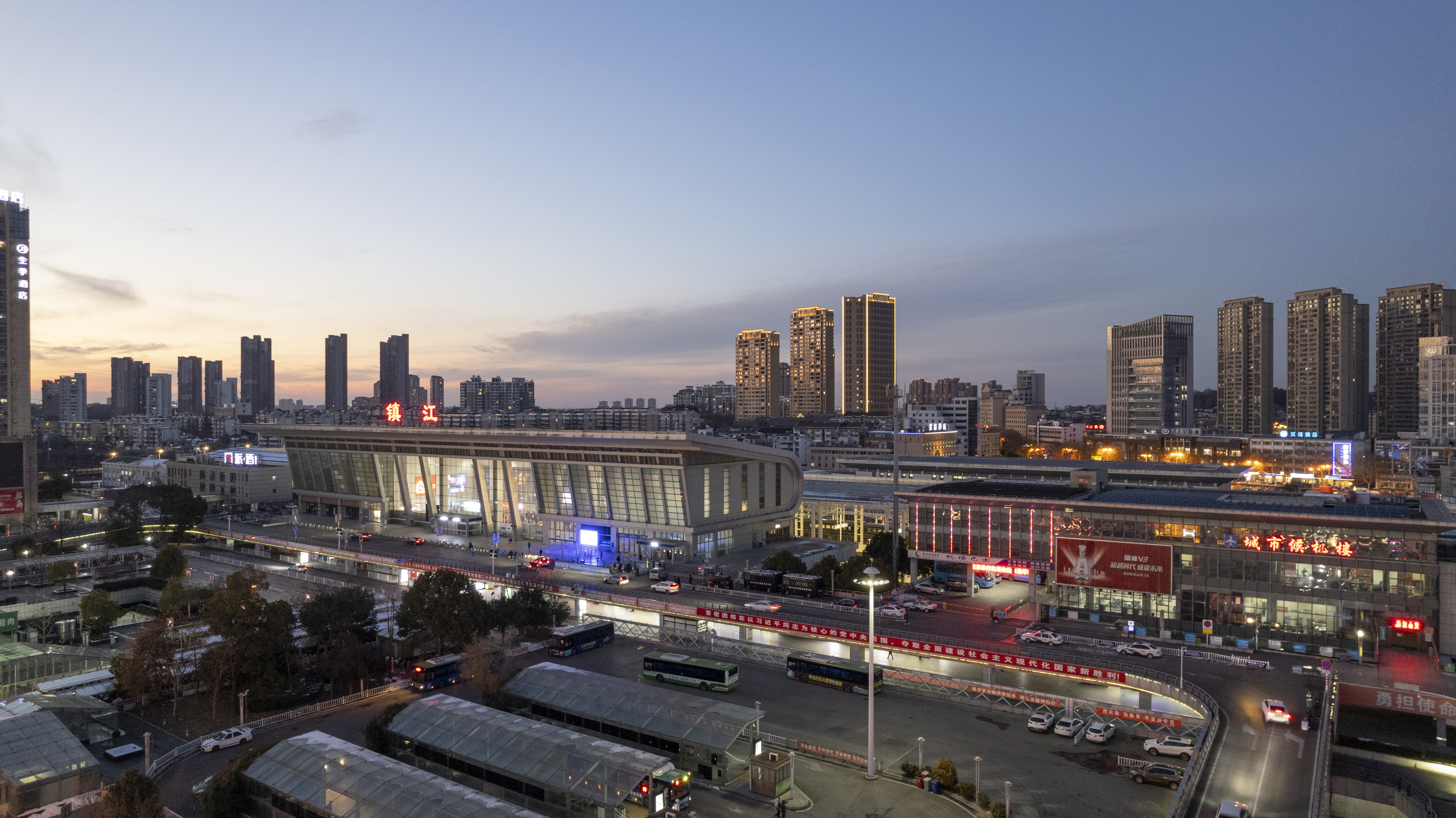 全季镇江火车站南广场酒店