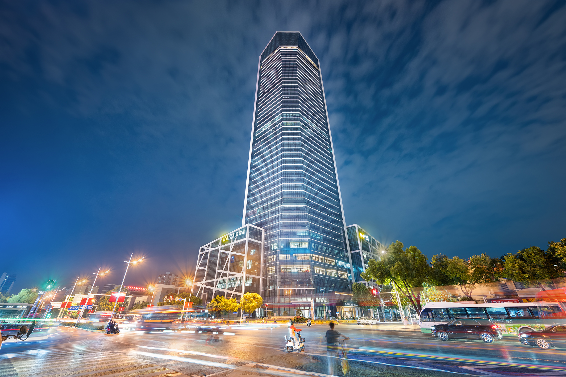 武汉天地建设大道桔子水晶酒店