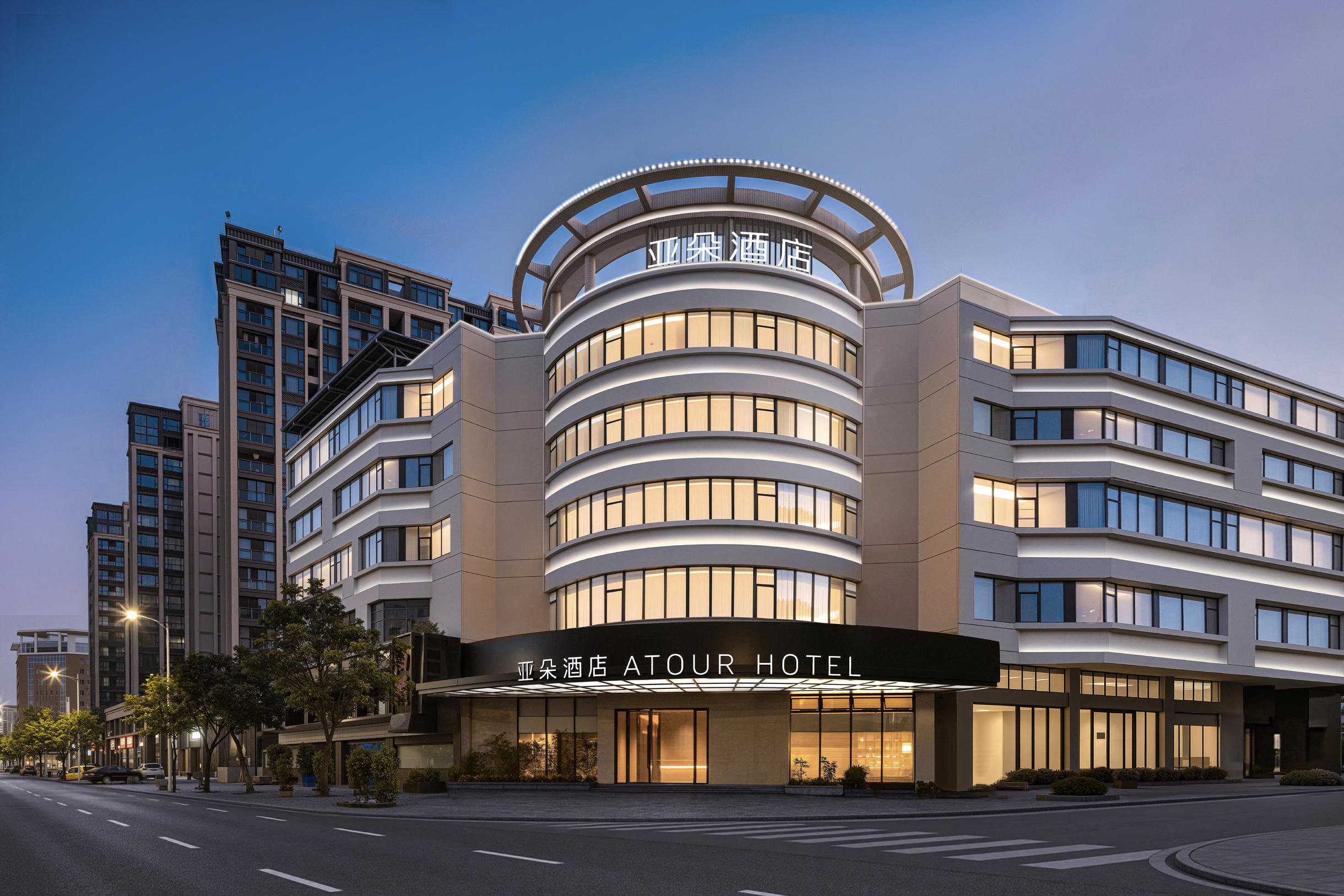 汕头高铁站黄山路亚朵酒店