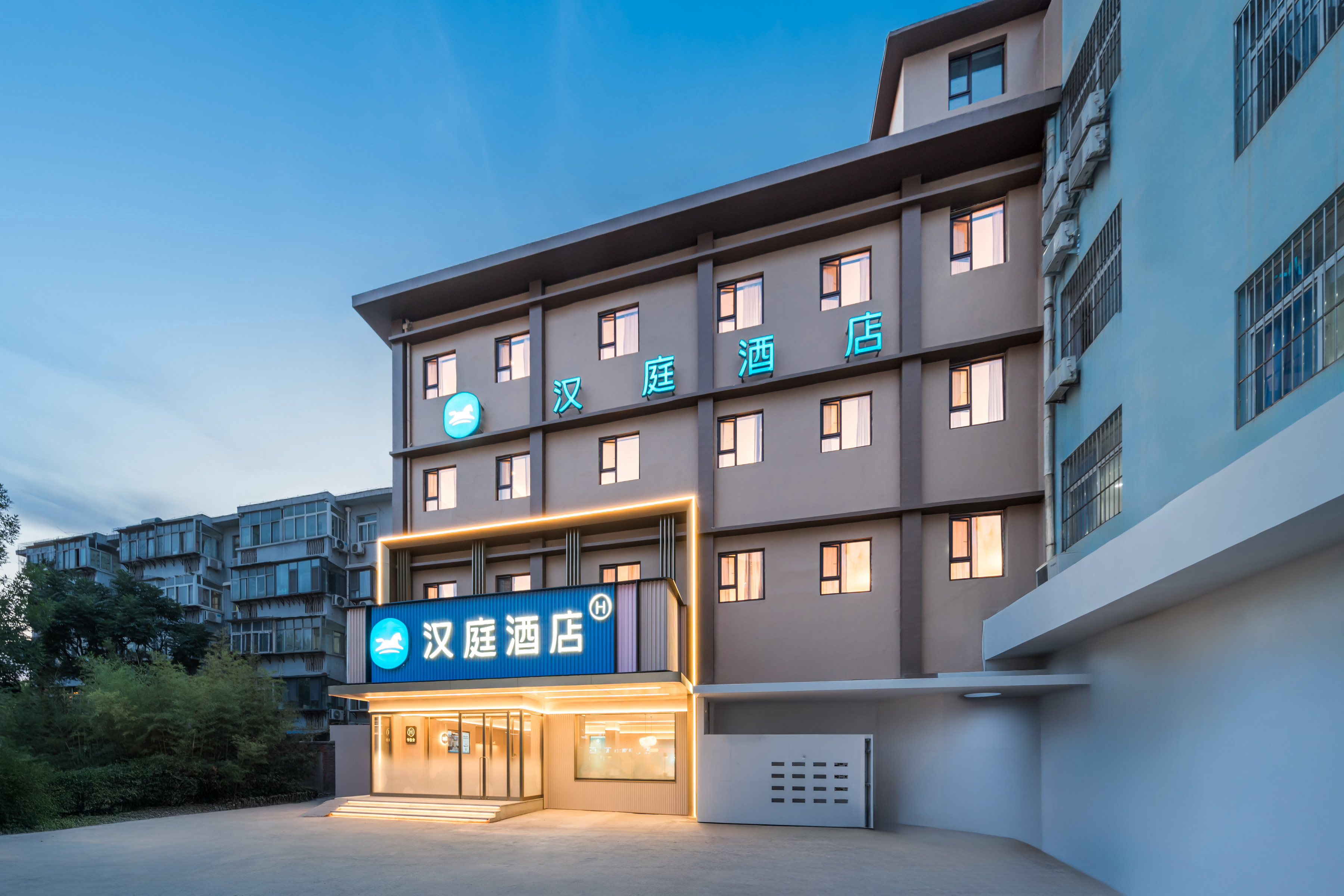 汉庭济南堤口路益康地铁站酒店