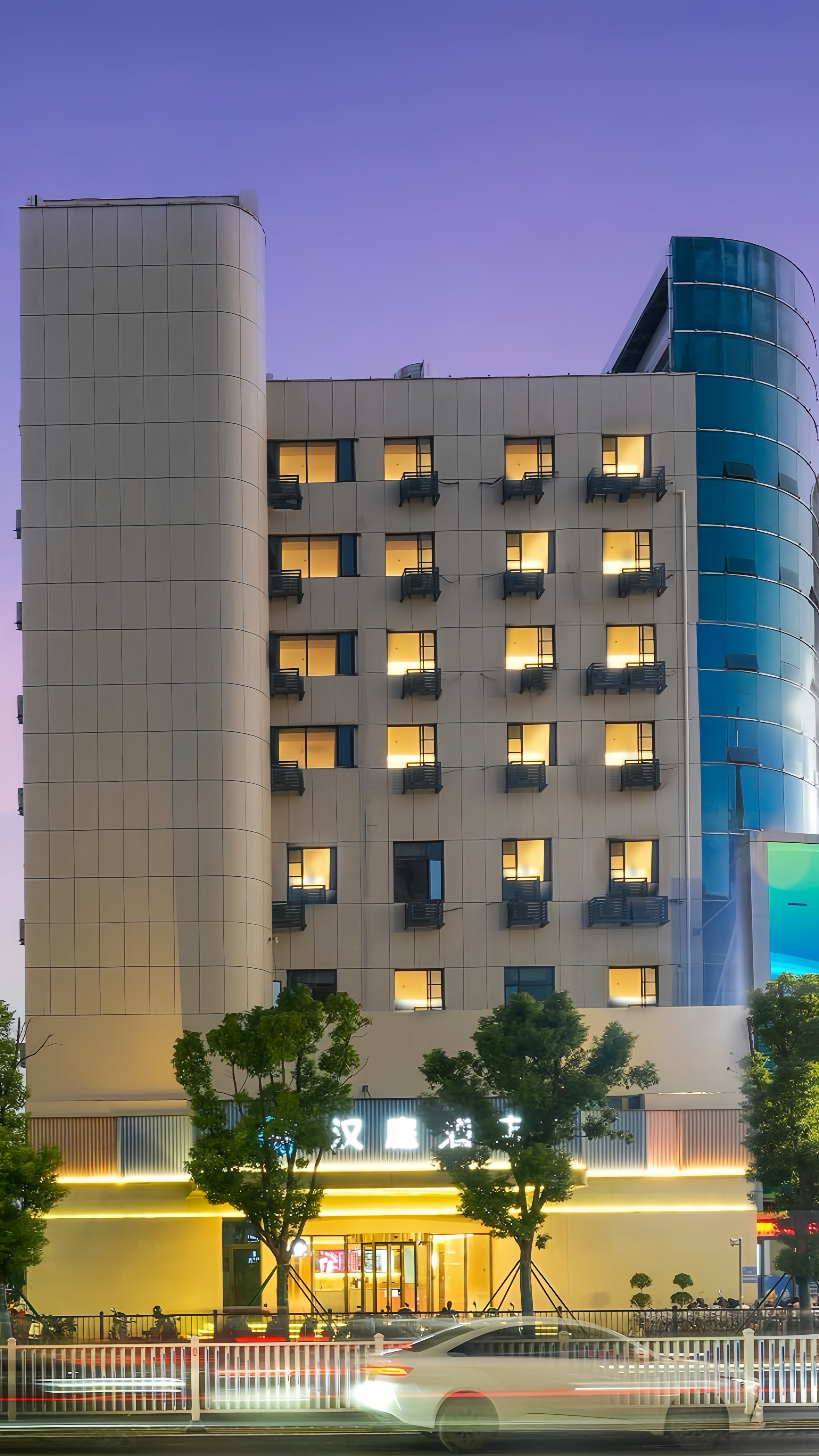 汉庭金华八一南街地铁站酒店