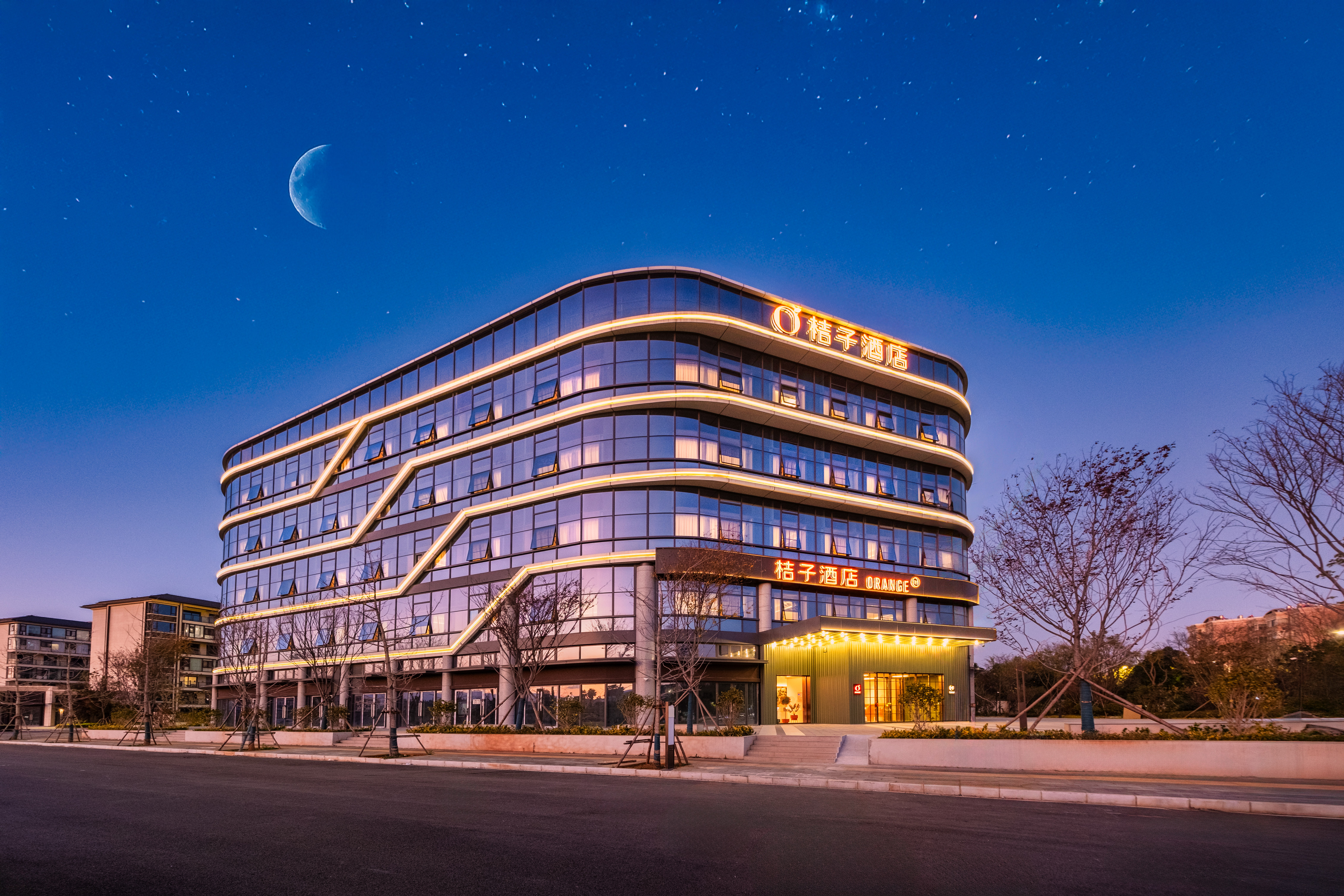 桔子昆明滇池西福路酒店