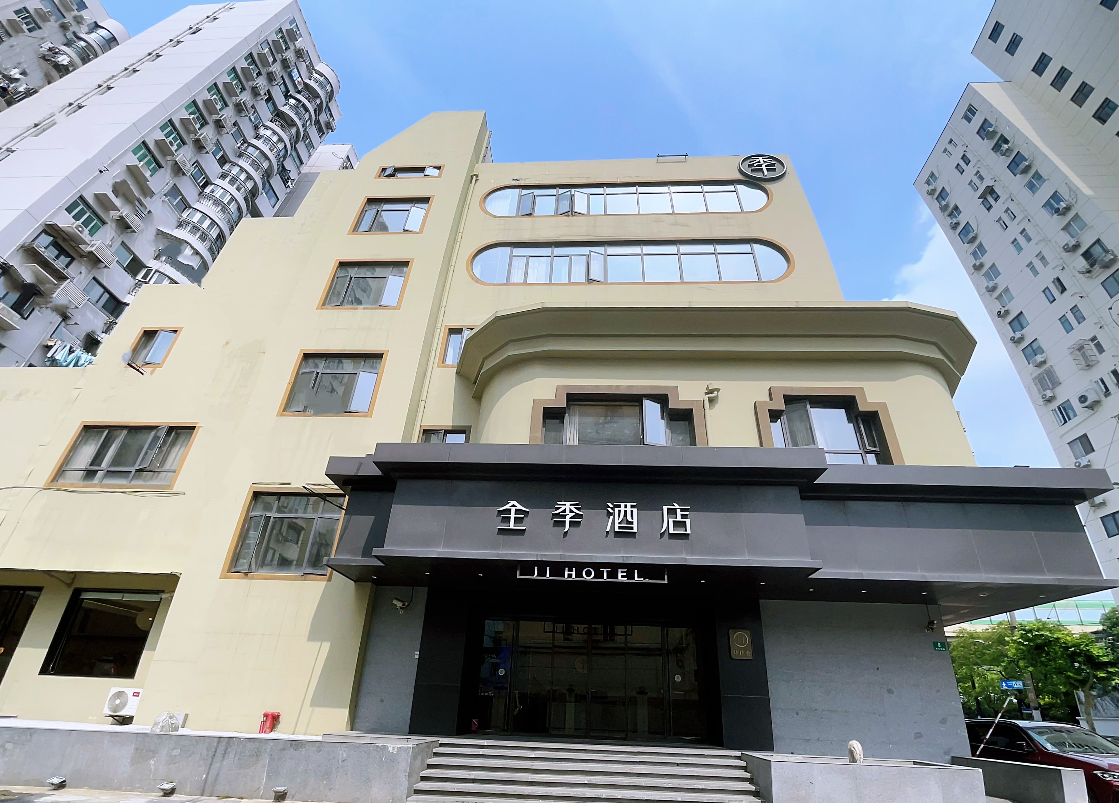 全季上海徐汇万科中心酒店（原冠生园路店）