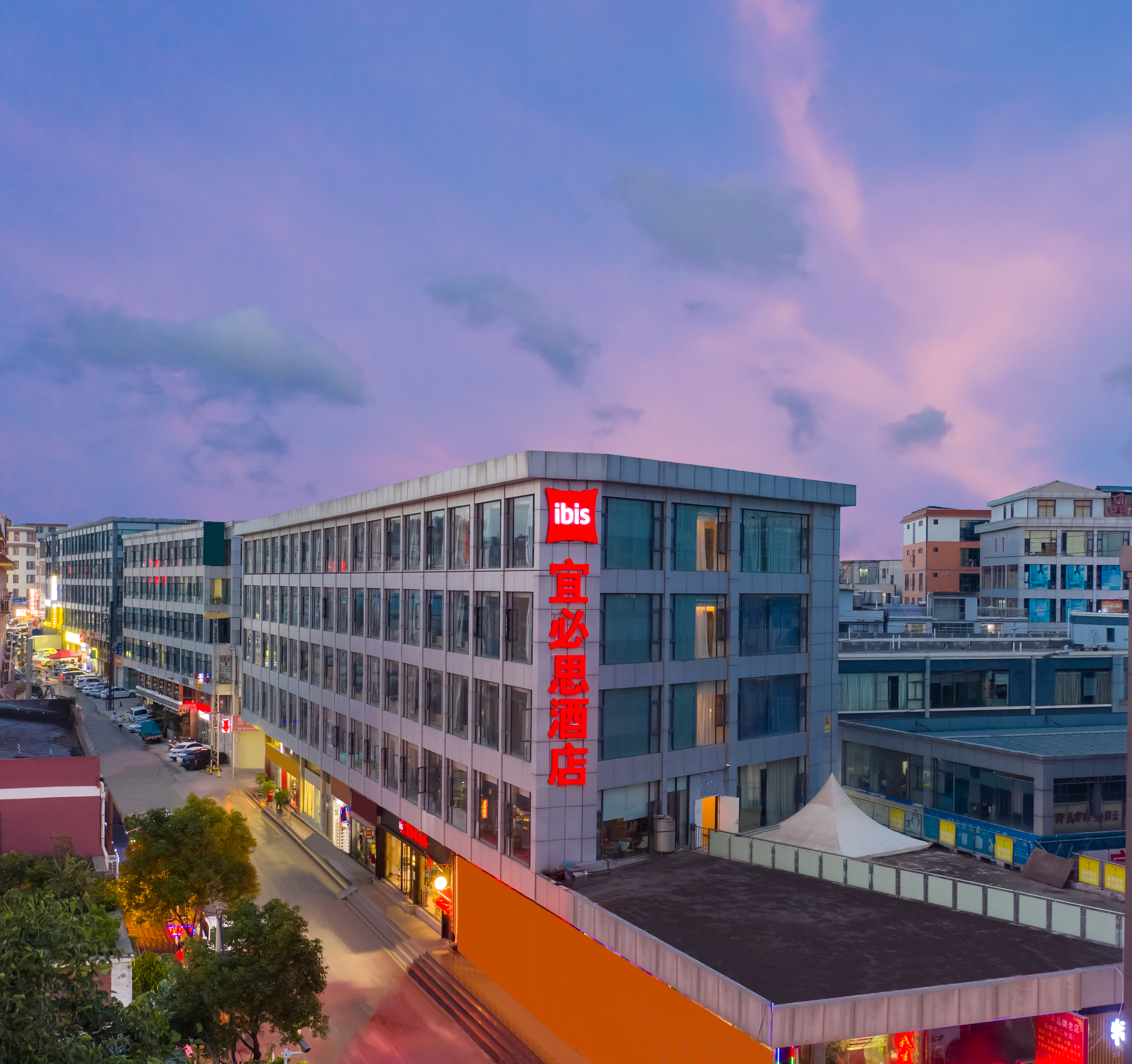 宜必思昆明自贸区云大西路酒店