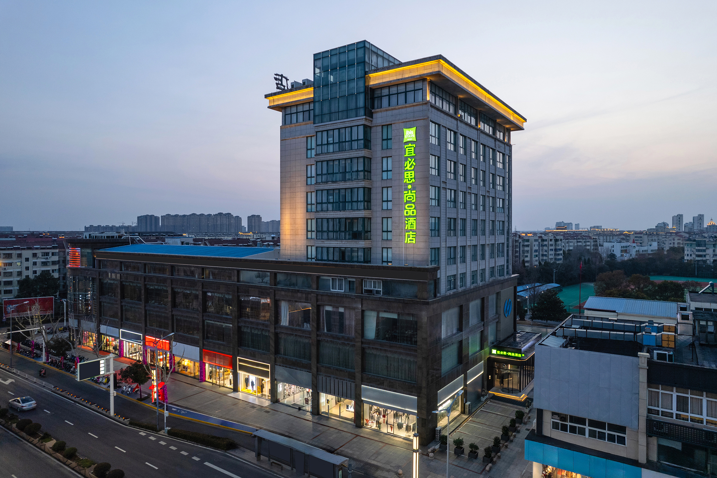 宜必思尚品盐城东台鼓楼步行街酒店