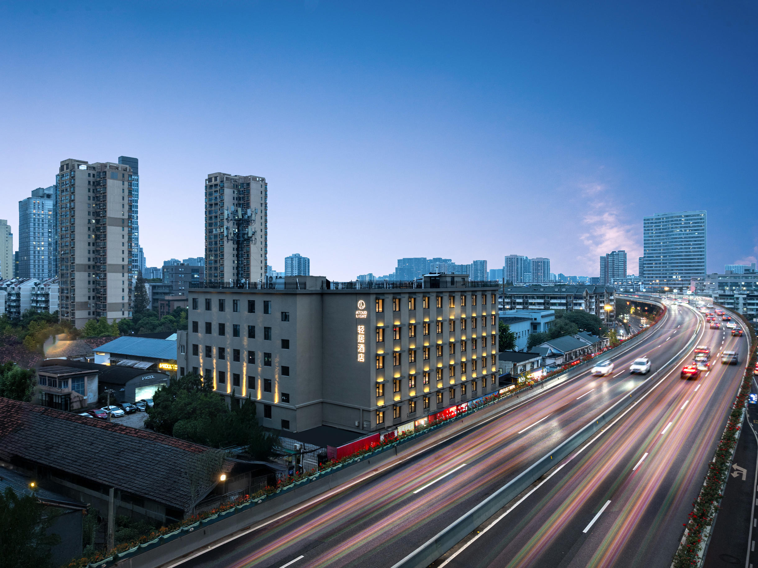 杭州武林广场朝晖文化公园轻居酒店