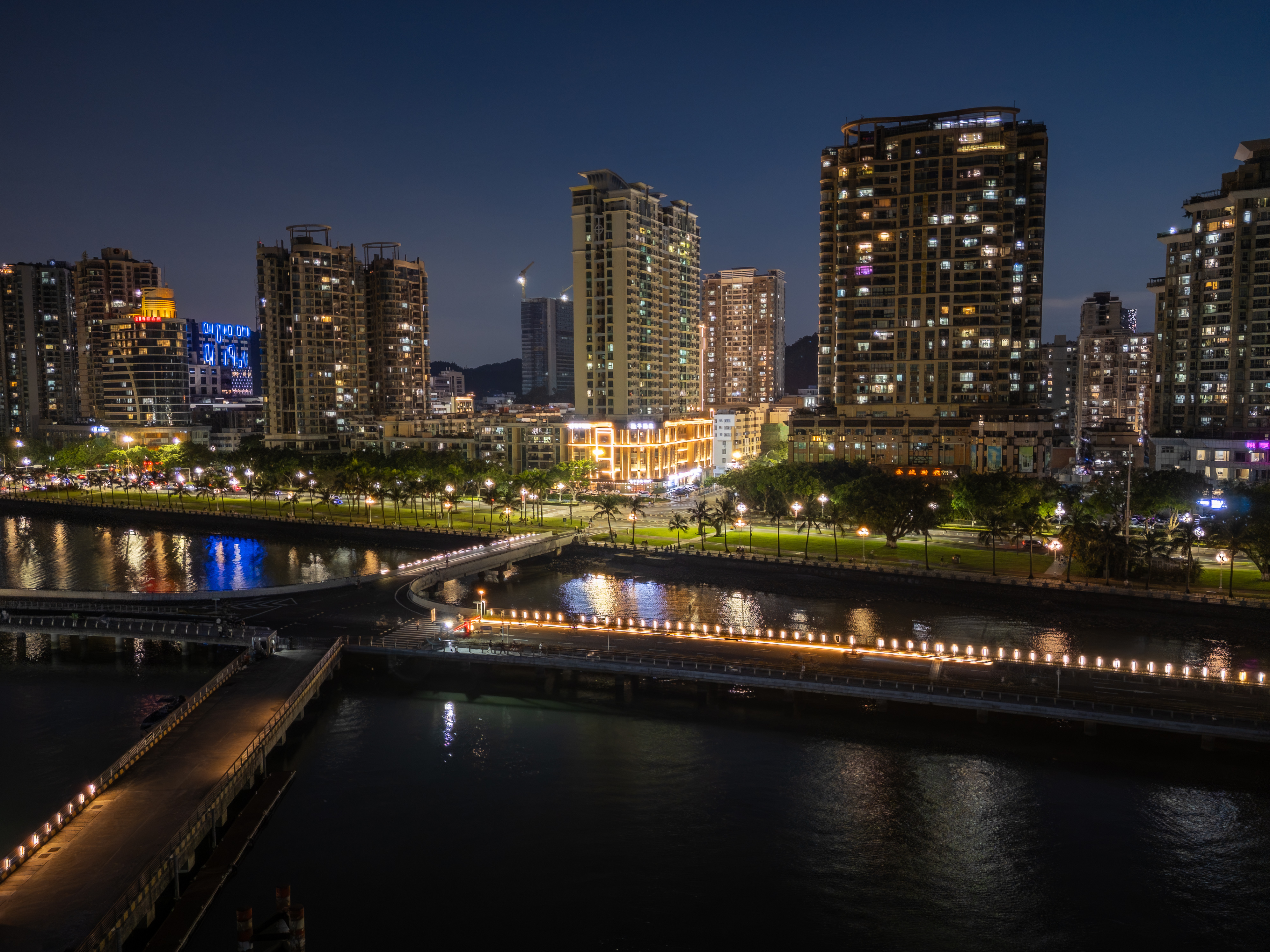 桔子珠海情侣中路日月贝海景酒店