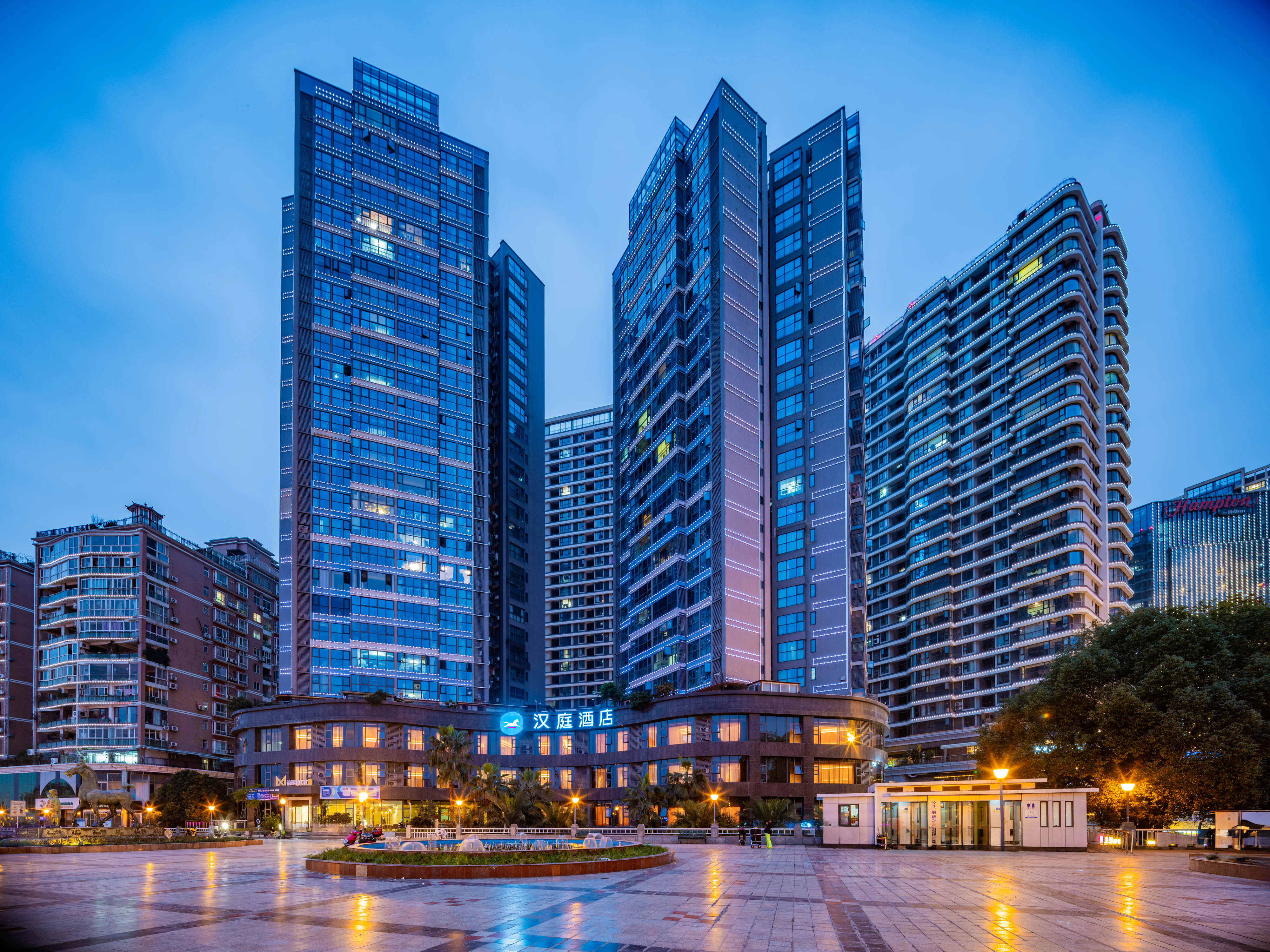 汉庭绵阳铁牛广场酒店