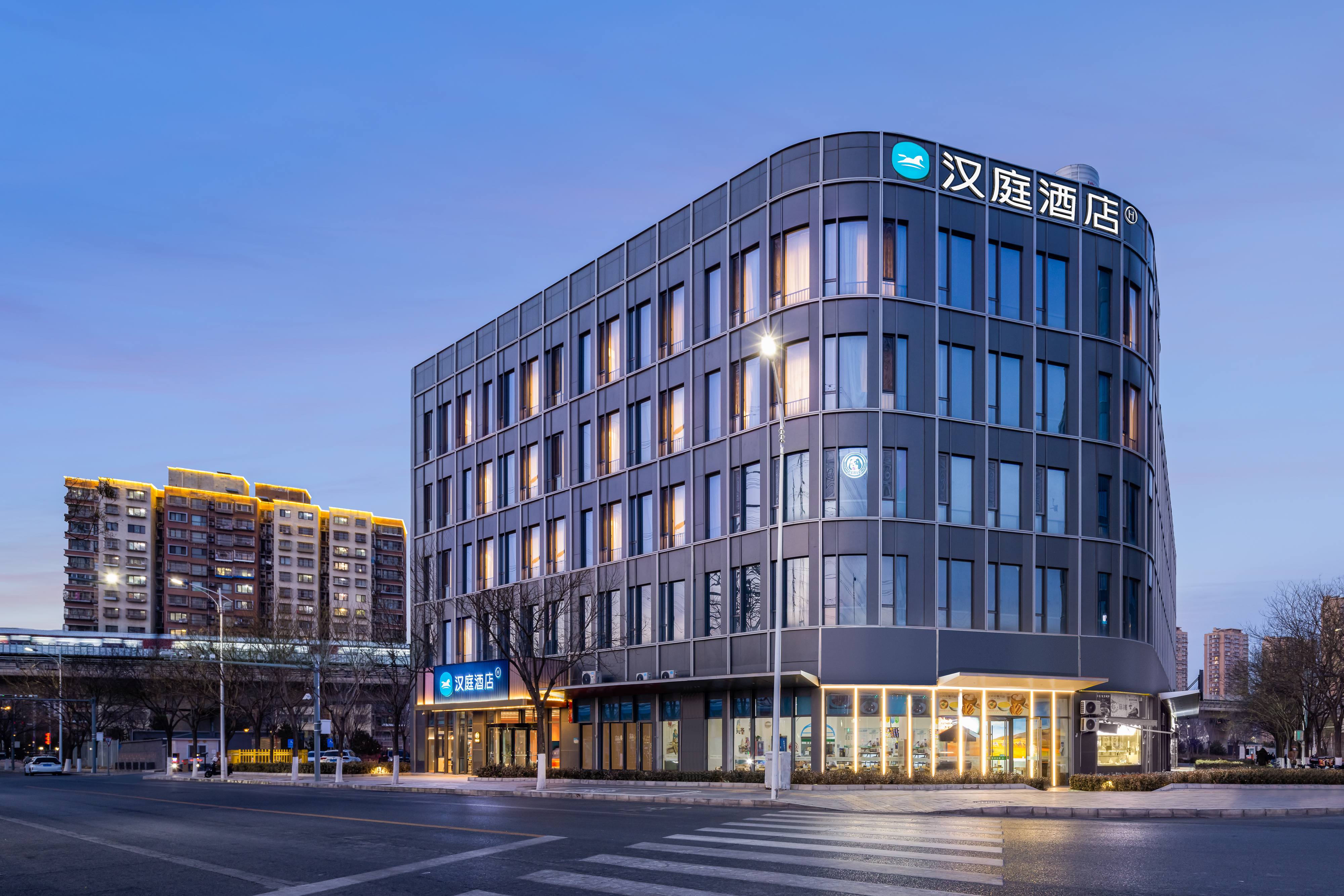 汉庭北京门头沟小园地铁站酒店