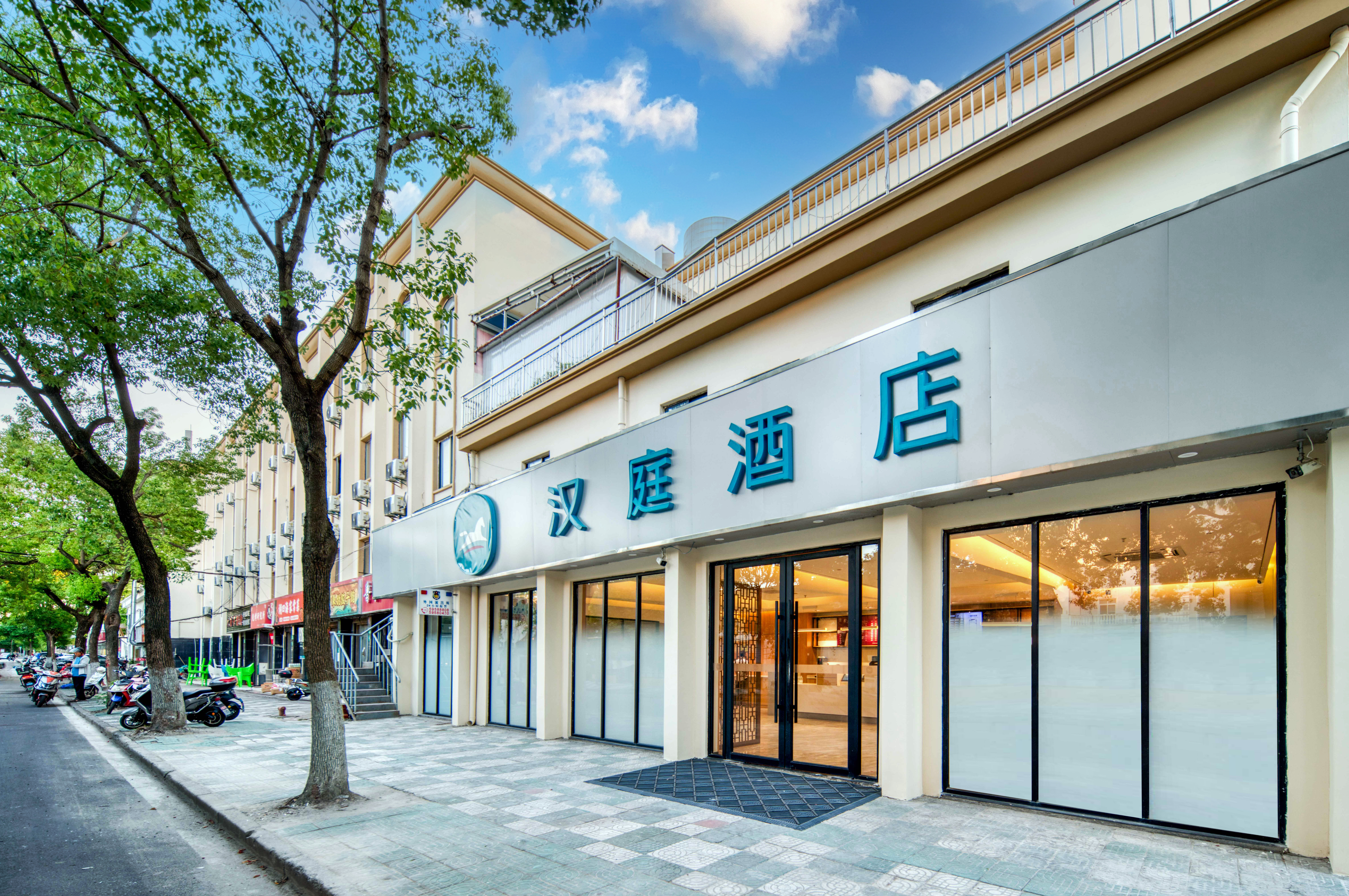 汉庭上海嘉定外冈工商学院酒店