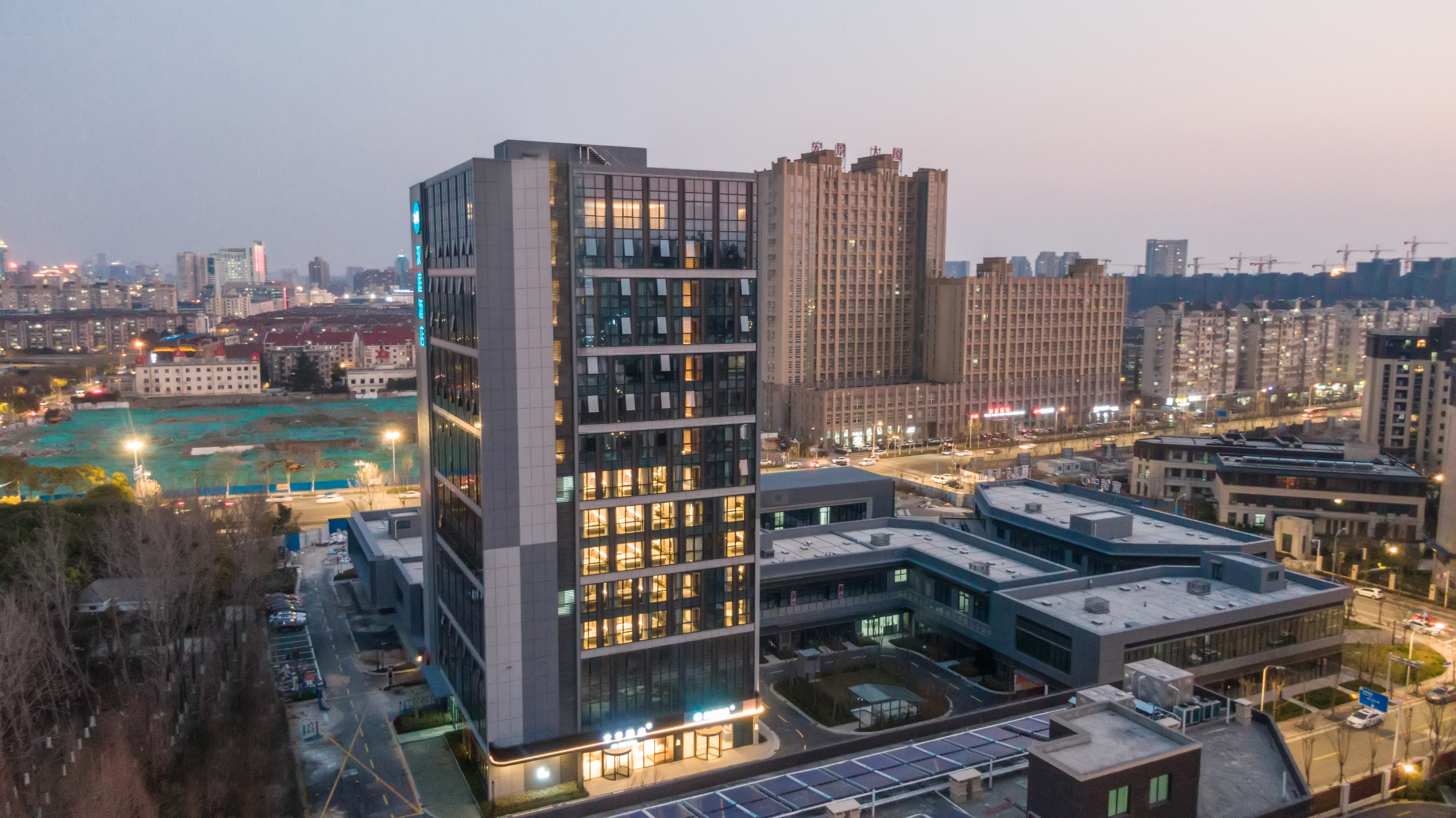 汉庭南通万达山姆会员酒店